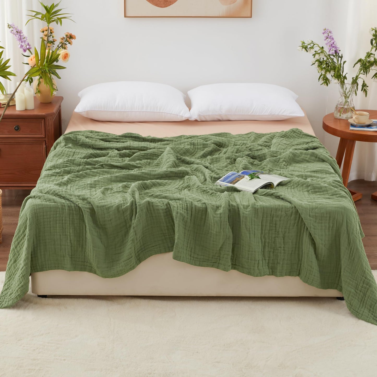 Love's cabin 100% Cotton Muslin Blanket, 6 Layer Lightweight Breathable Gauze King Size Blanket 108 x 90 Inches, Soft Summer Blanket for Bed, Sage Green