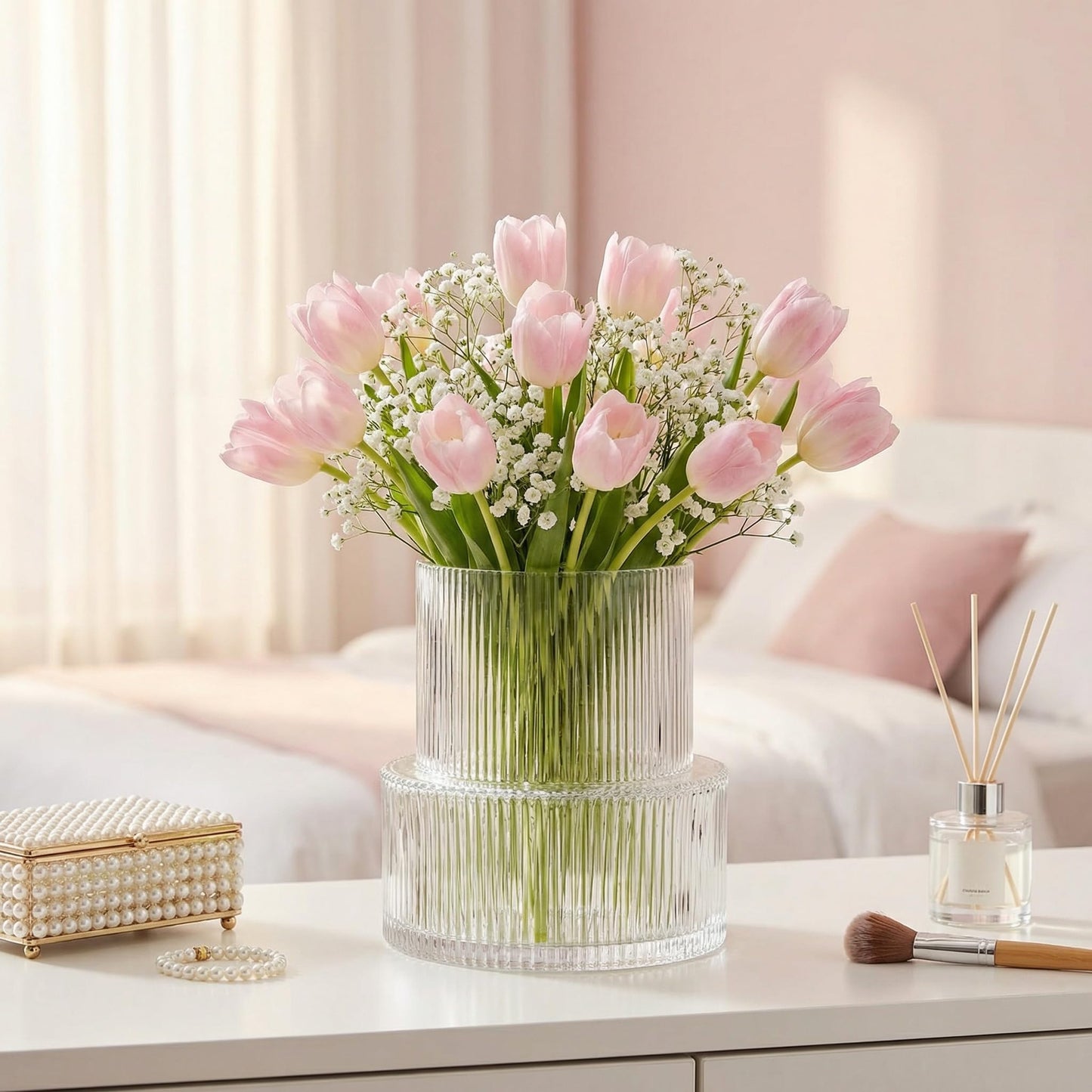 YANWE1 Ribbed Glass Vase, Flower Vase, Fluted Clear Vases for Flowers, Modern Vases for Living Room, Dining Table, Entryway, Shelf, Wedding, Office, Coffee Table, Birthday, 7.5 Inches