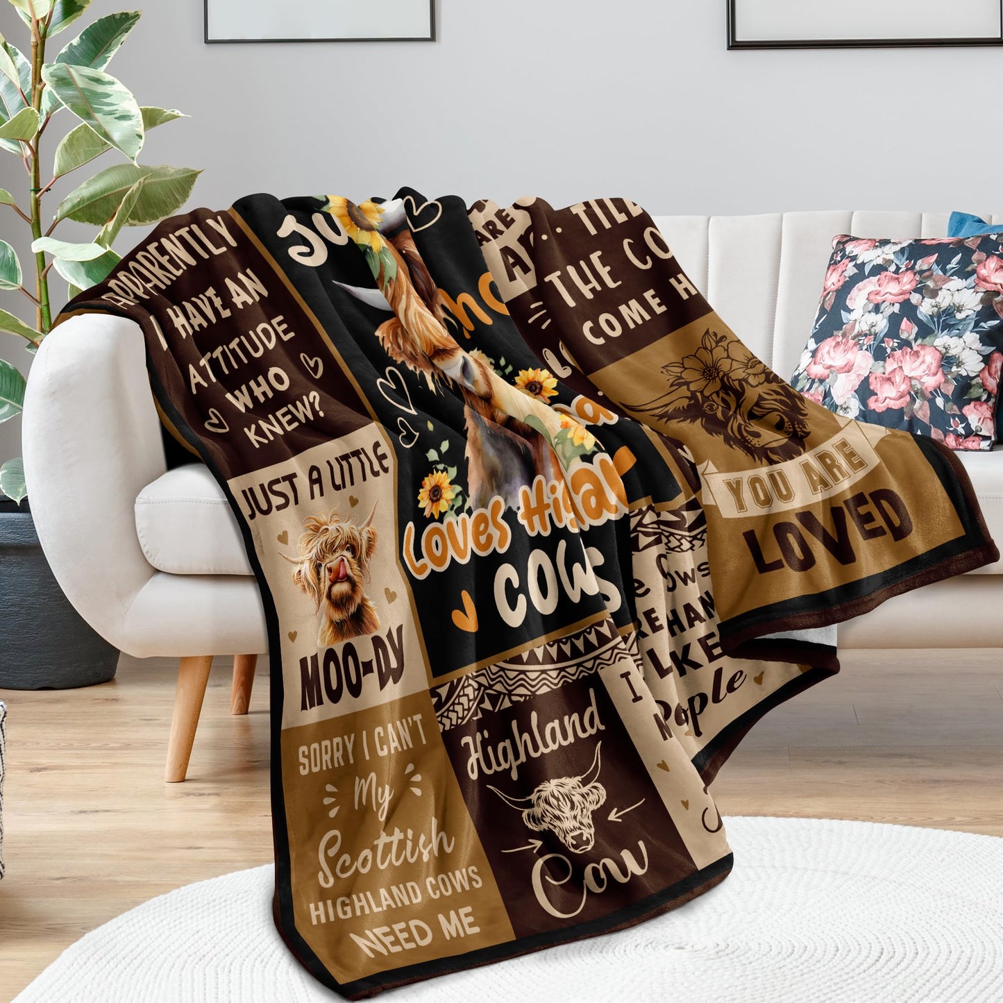 Qotuty Highland Cow Blanket, Highland Cow Gifts for Women, Cow Gifts for Women for Mothers Day/Birthday/Christmas Soft Throw Blanket 50"x60"