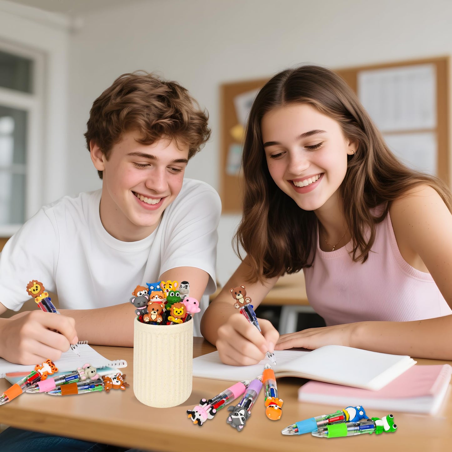 LiYiQ 100 Pcs Animals Multicolor Pen in One Cartoon Cute Fun 4-in-1 Cute Pens Bulk Kawaii Bear Cow Cat Elephant Tiger Lion Rabbit Monkey and Frog Shapes Cool Ballpoint Pens for Fun Gifts