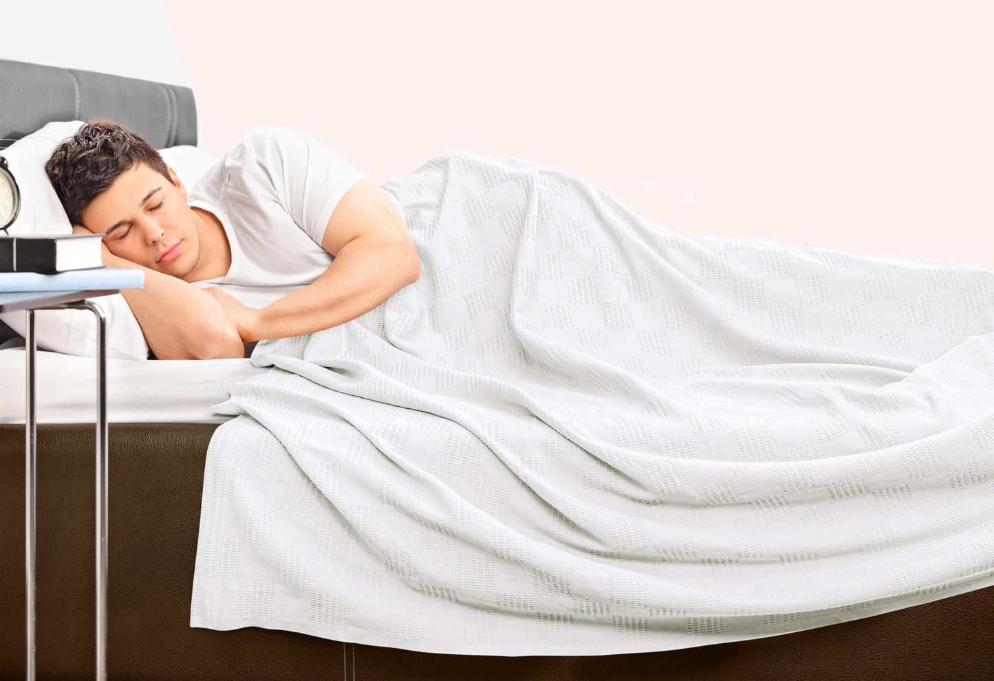 Utopia Bedding 100% Cotton Thermal Blanket White Queen Size Soft, Lightweight, Breathable, Cozy Spring and Summer Blankets for Bed, Home Room Decor Gifts for Women and Men (90x90 Inches)