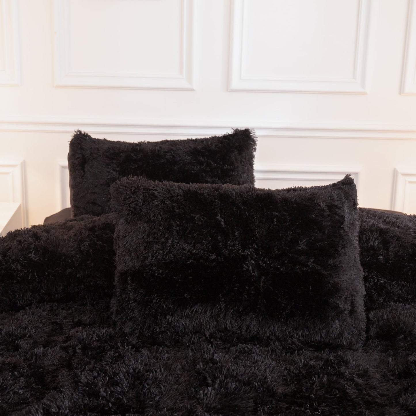 Andency King Size Comforter Set Black, Fluffy Winter Faux Fur Warm Soft Plush Bedding Comforter Set (1 Velvet Comforter & 2 Pillowcases), Fuzzy Thick Heavy Puffy Comforters Bed Set