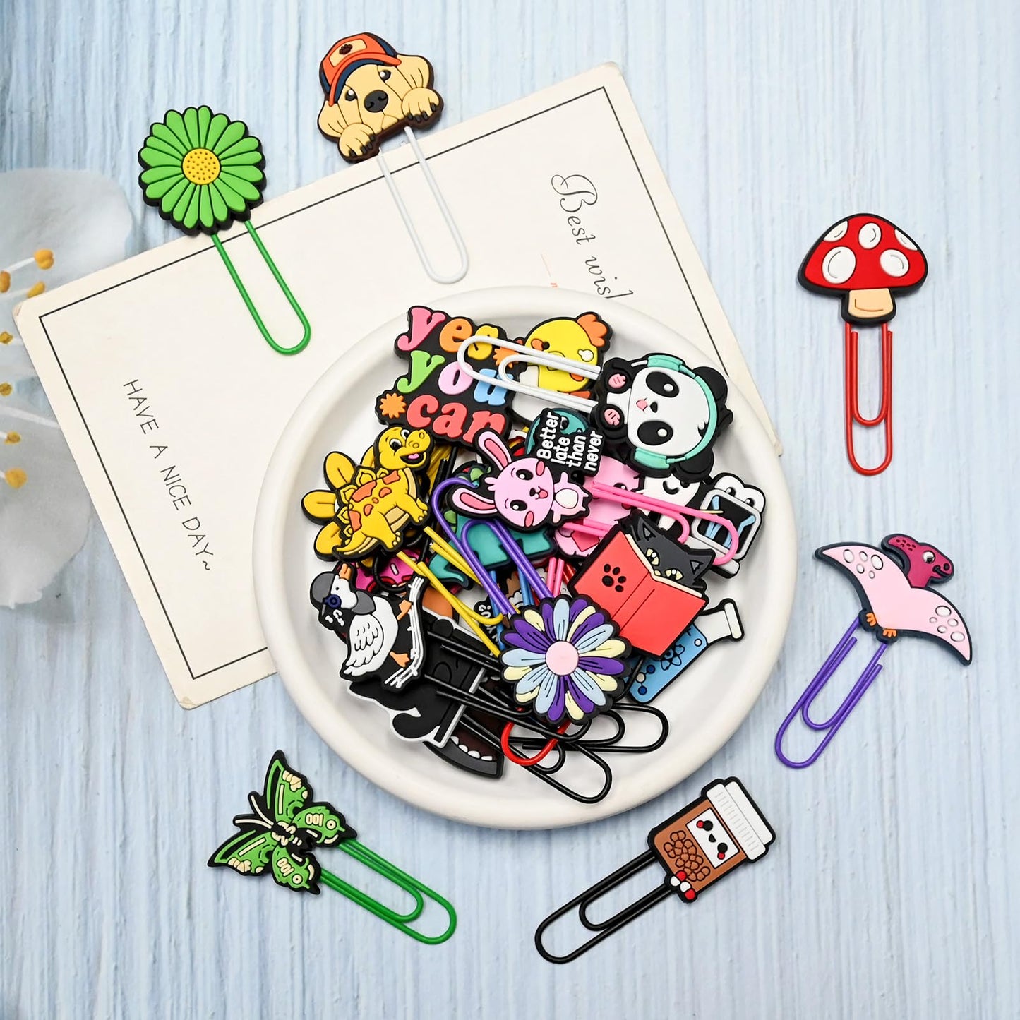 200 PCS Random Paper Clips Metal Paperclip Large Size Paper Clip Cute Bookmark Colorful Office Supplies Bookmark Clamp Desk Accessories Stationery Gifts