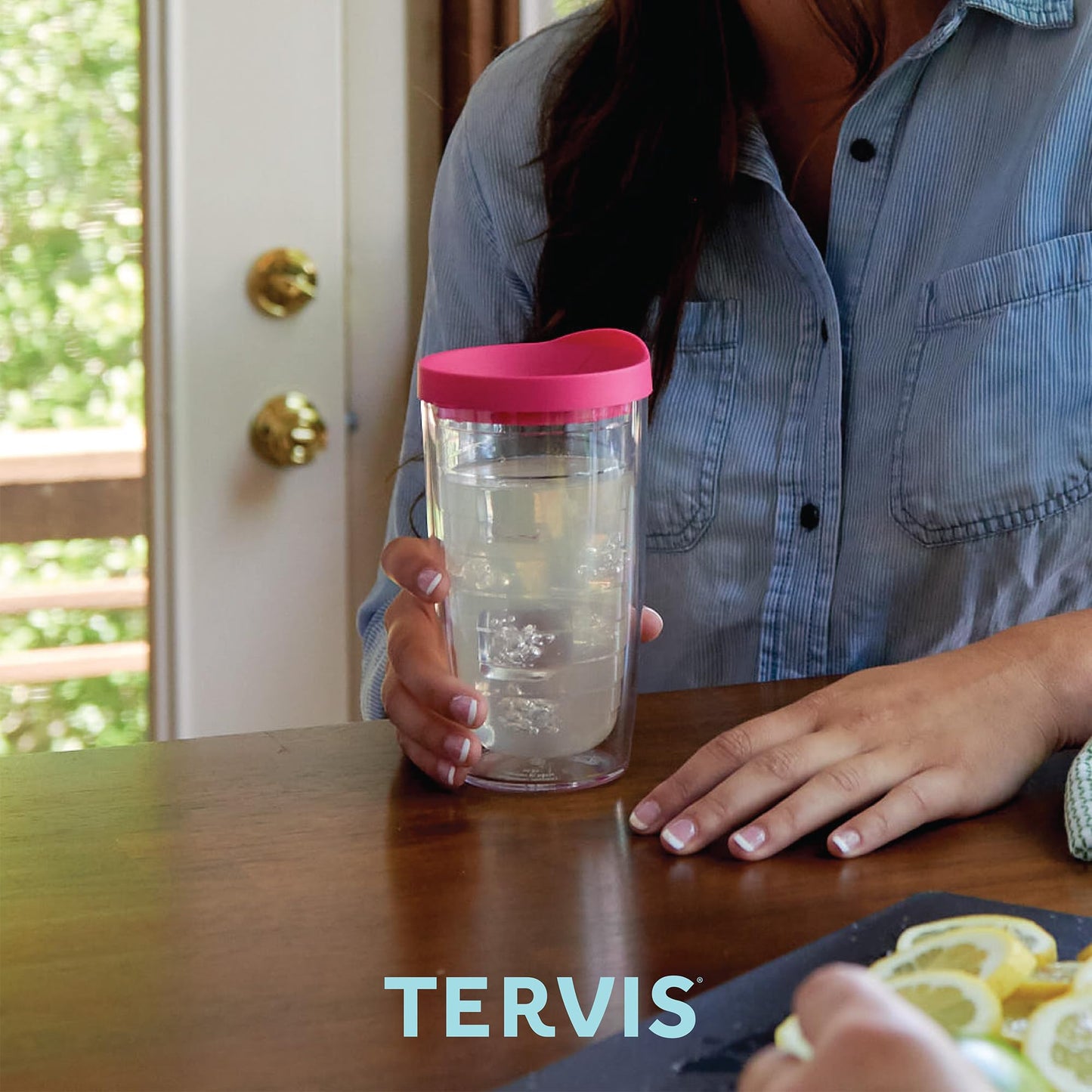 Tropical Animal Assorted 16 oz Tumbler with lid 4 Pack