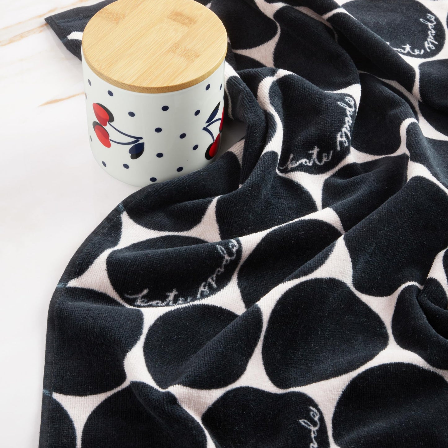 kate spade new york Joy Dot Kitchen Towels 2-Pack Set, Absorbent 100% Cotton Velour, Black/Beige, 17"x28"