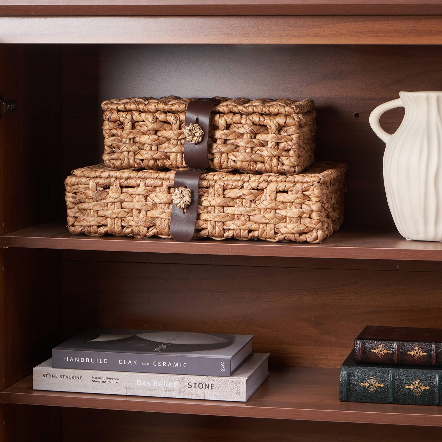 LOHONER Decorative Box with Lid, Wicker Storage Basket, Water Hyacinth Woven Decorative box for Shelf, Coffee Table, Console Table, Home Decor (Large)