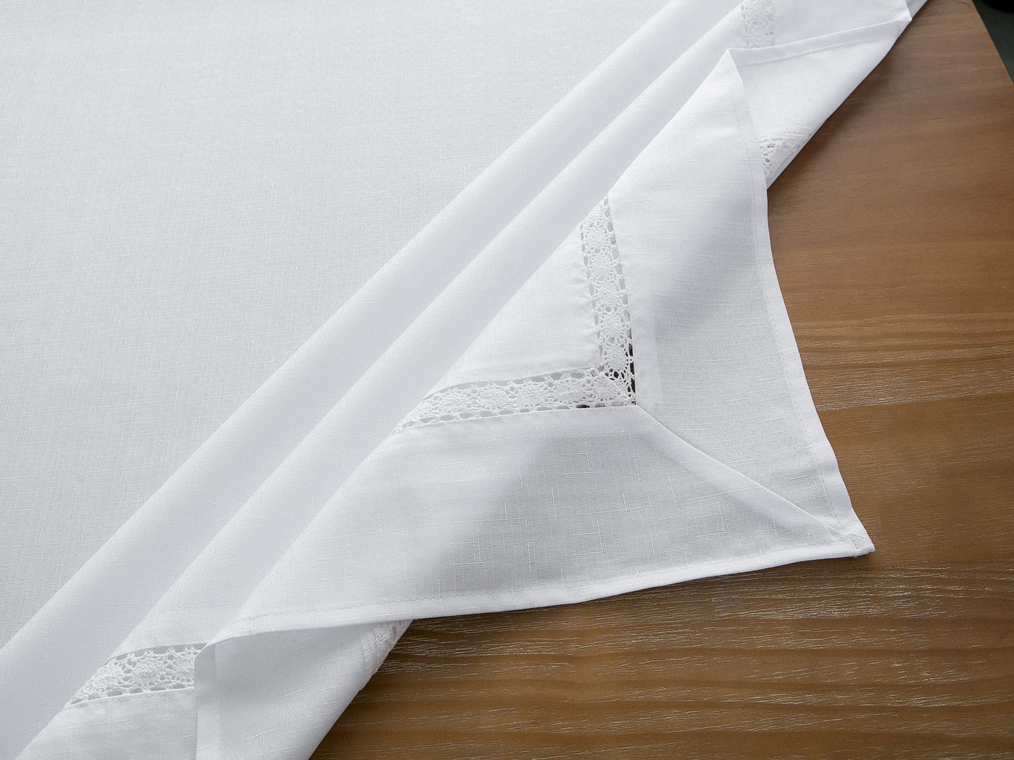 EHouseHome Heavy Duty Fabric Tablecloth with White Lace-Waterproof/Wrinkle Free/Stain Resistant/Oil Proof-for Dining,Indoor&Outdoor,Wedding,Holiday,White,Rectangle 60x120Inch