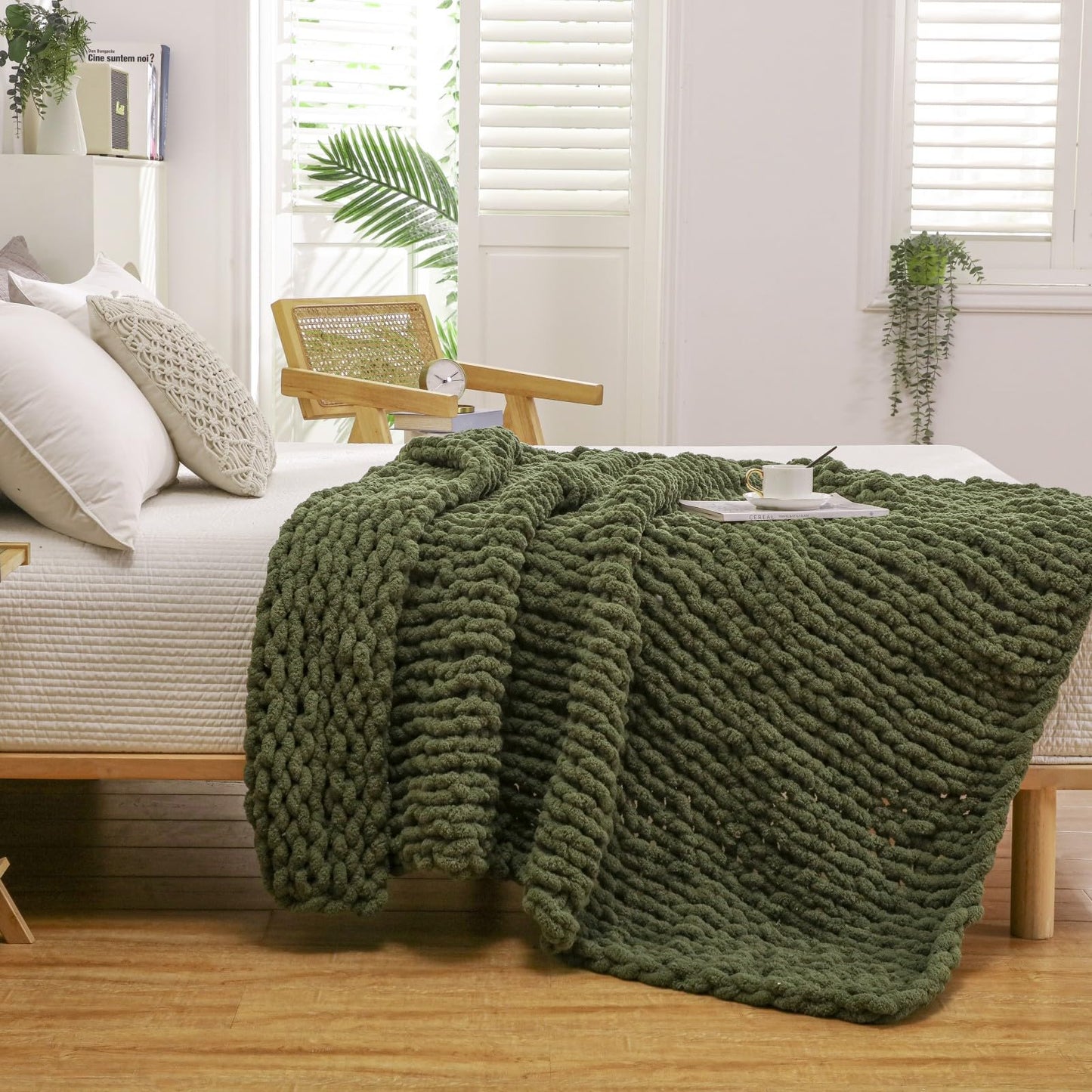 WESHIONGOO Chunky Knit Blanket Throw 51"×63" Knitted Throw Blankets for Couch Bed Fluffy Soft Blanket with Jumbo Chenille Yarn Thick 100% Handmade (Olive Green)