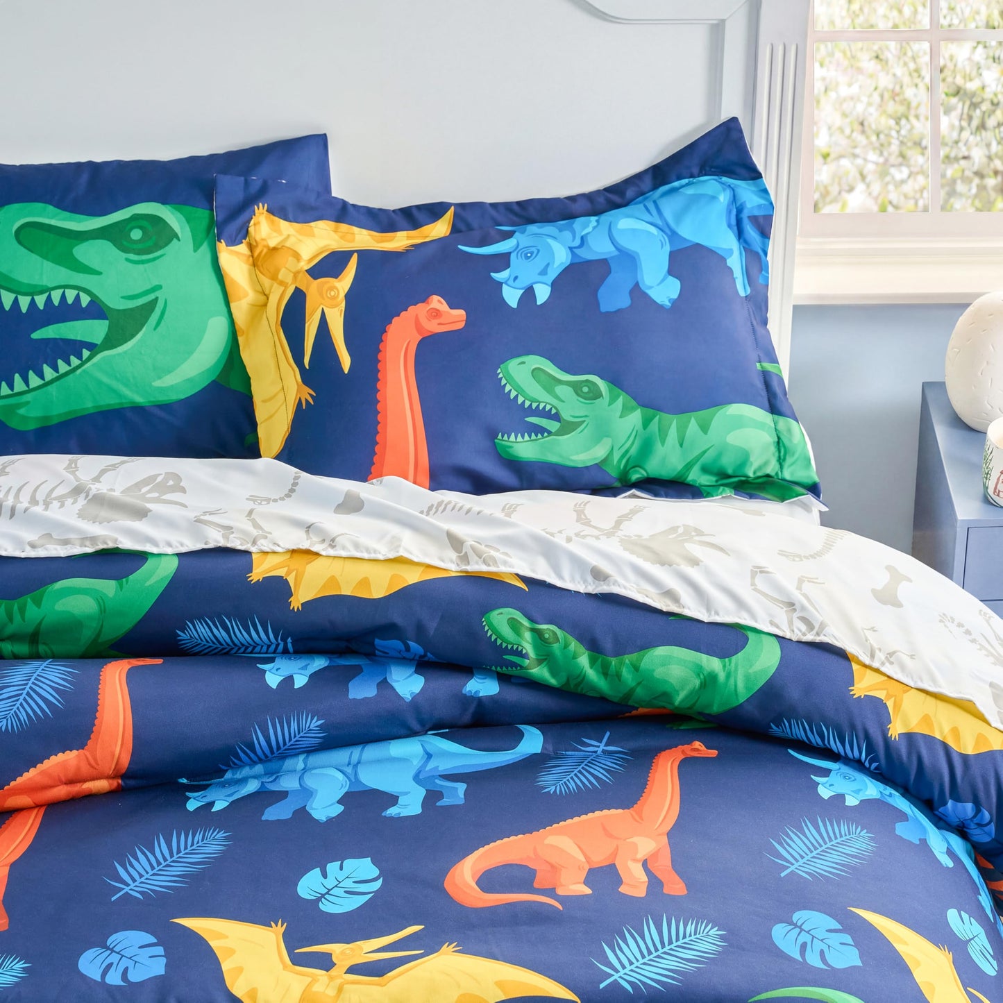 Joiedomi Kid Twin Comforter Set 5 Piece Dinosaur Bedding Set for Boys Girls Super Soft Microfiber Bed in a Bag with Comforter Sheets Pillowcase Sham