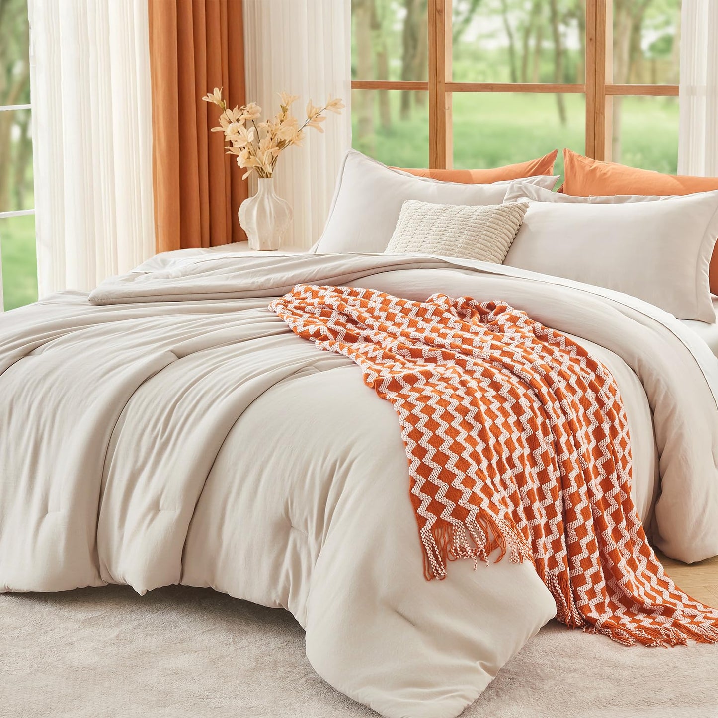 MUXHOMO Beige Oversized King Comforter Sets, All Season Ultra Soft Down Alternative Bedding - 3 Piece Lightweight Bed Set Includes 1 Comforter (120"x98") and 2 Pillow Shams (20"x36")