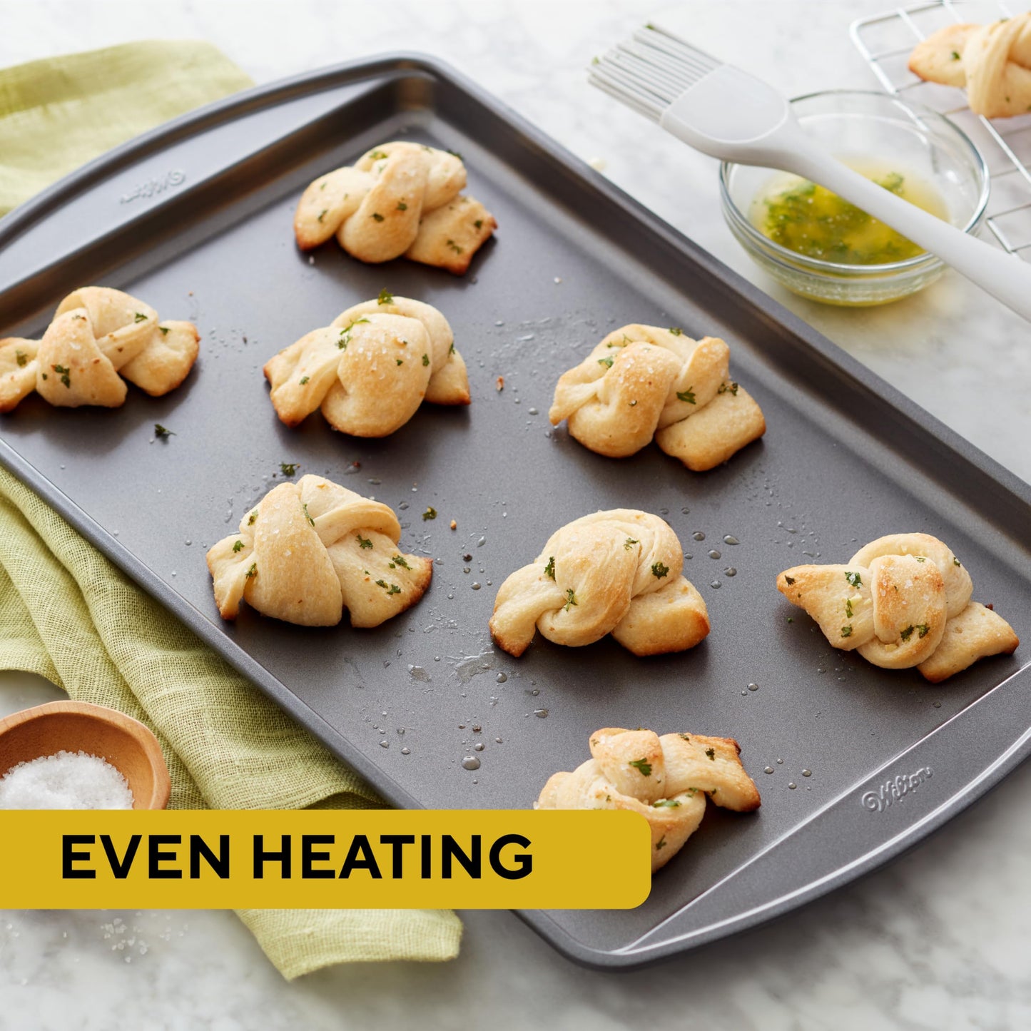 Wilton Perfect Results Nonstick Cookie Baking Sheets Set - Steel Bakeware that's Scratch-Resistant & Dishwasher Safe - Medium - 15 x 10 Inches (2-Piece Set)