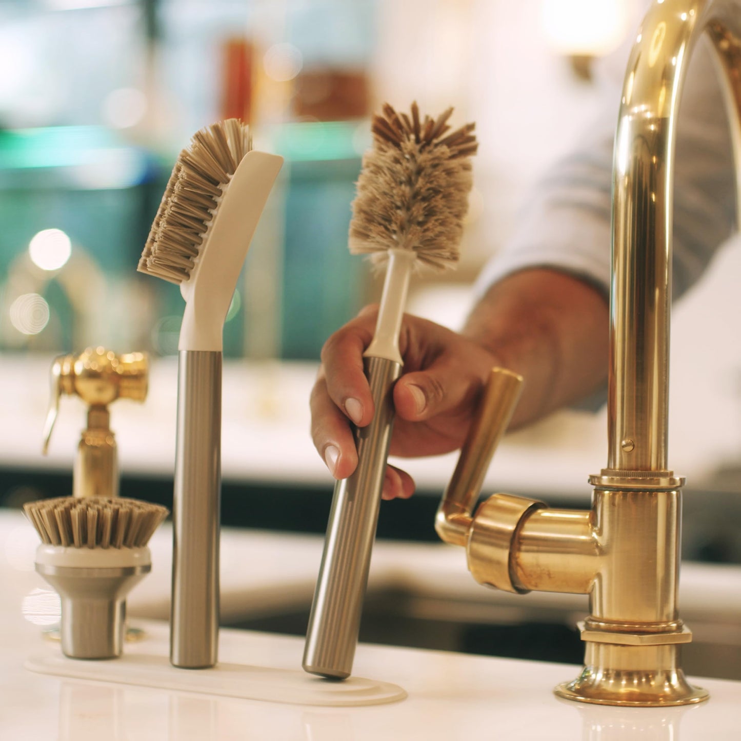 Curio Home Goods Ionic Brush Set, Magnetized to Stand Upright, Stainless Steel with Replaceable Heads, Bronze