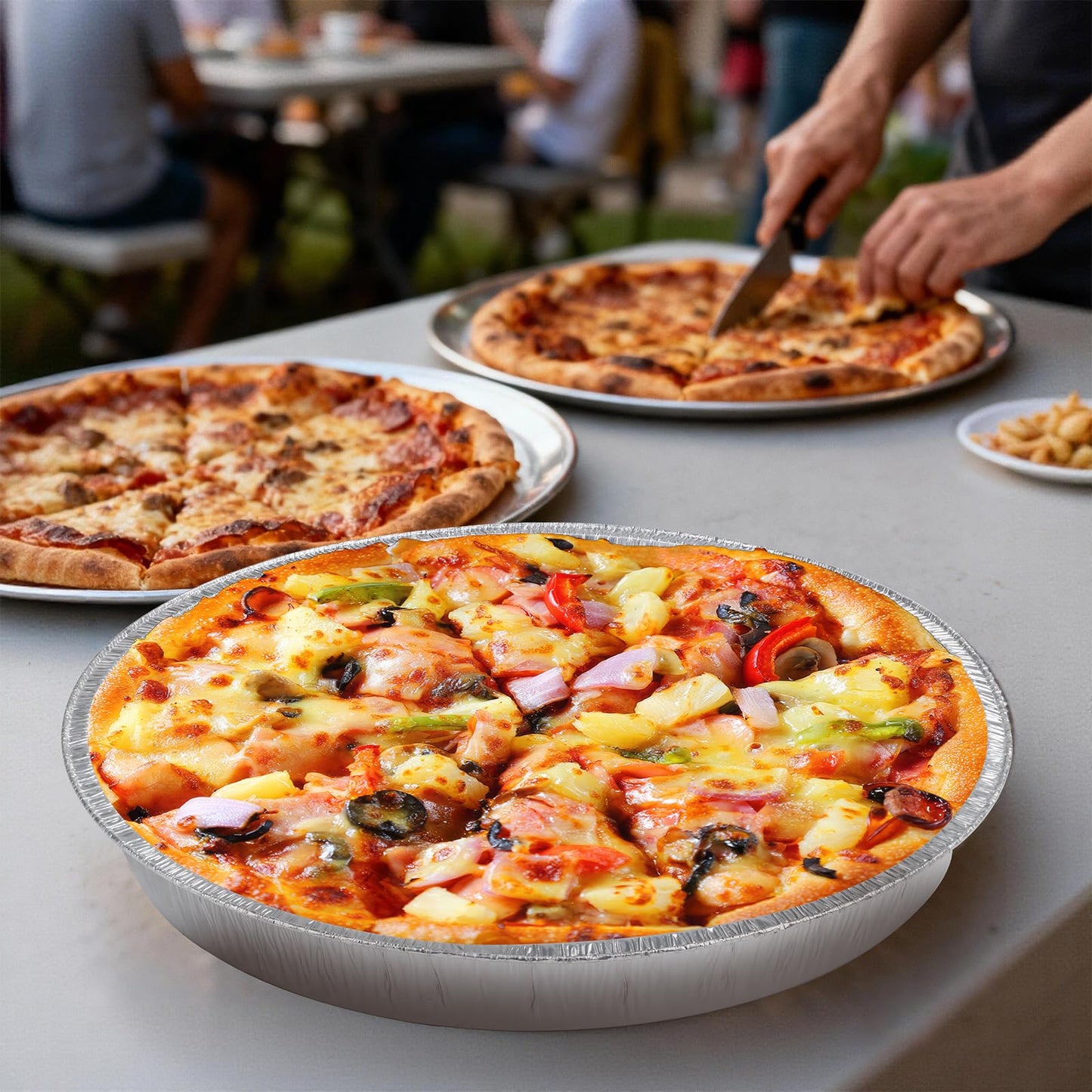 12 Inch Aluminum Pizza Pans, 25 Pack Disposable Round Foil Pizza Pan Trays, Oven & Freezer Safe Disposable Pizza Pan for Baking, Serving, Catering & Parties