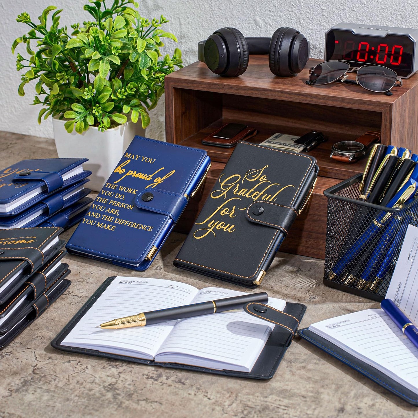 Dispowreath 20 Sets Thank You Leather Journal Notebook with Inspirational Ballpoint Pens Fathers Day Teacher Nurse Employee Gift for Police Officer Men Coworker Team (Black and Blue,Appreciation Sign)