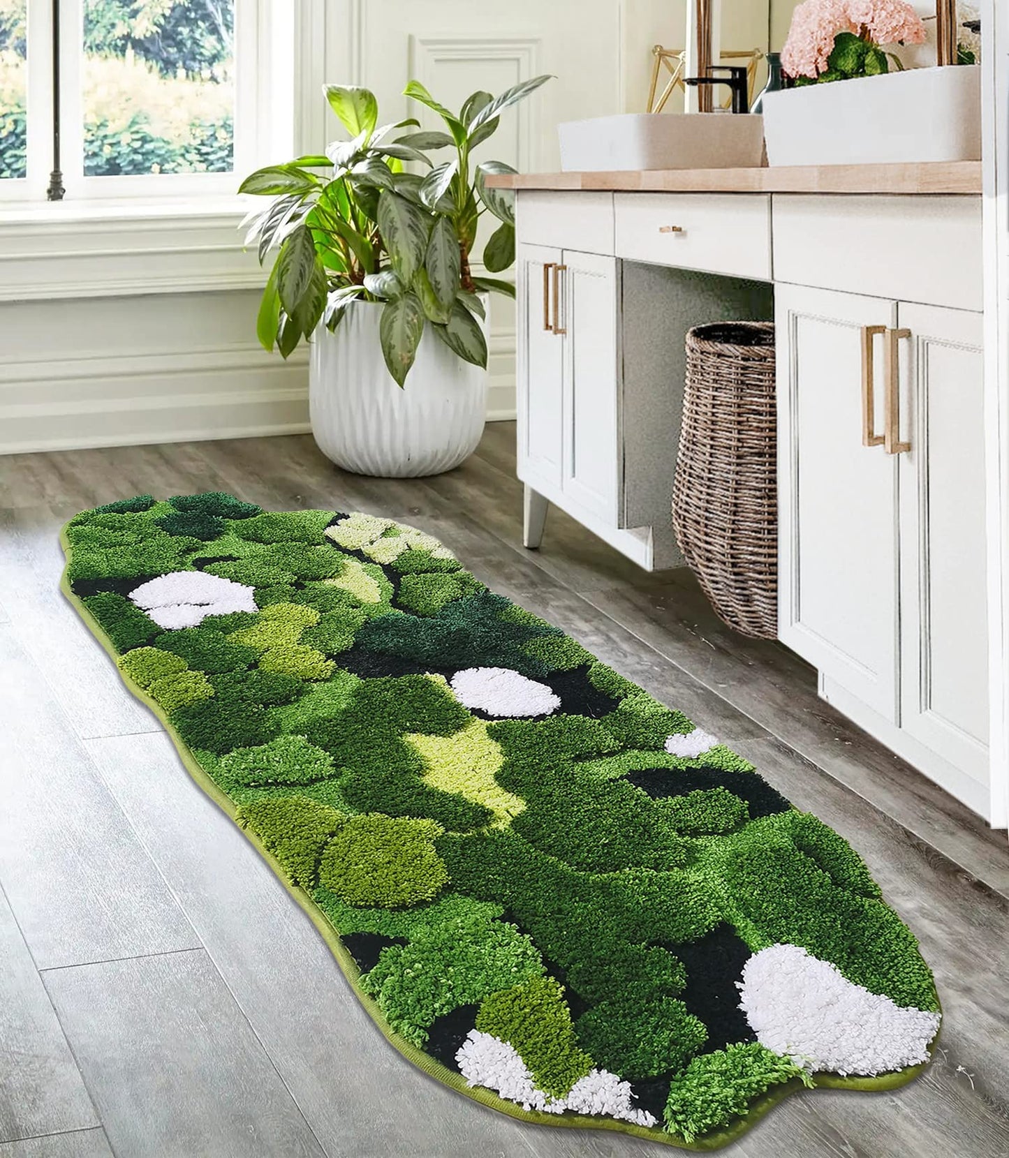 Hifuwan Cute Green Moss Bathroom Runner Rug Long Rectangular Boho Aesthetic Leaf Leaves Bath Mat Shaggy Non Slip Absorbent Shower Mat Decor