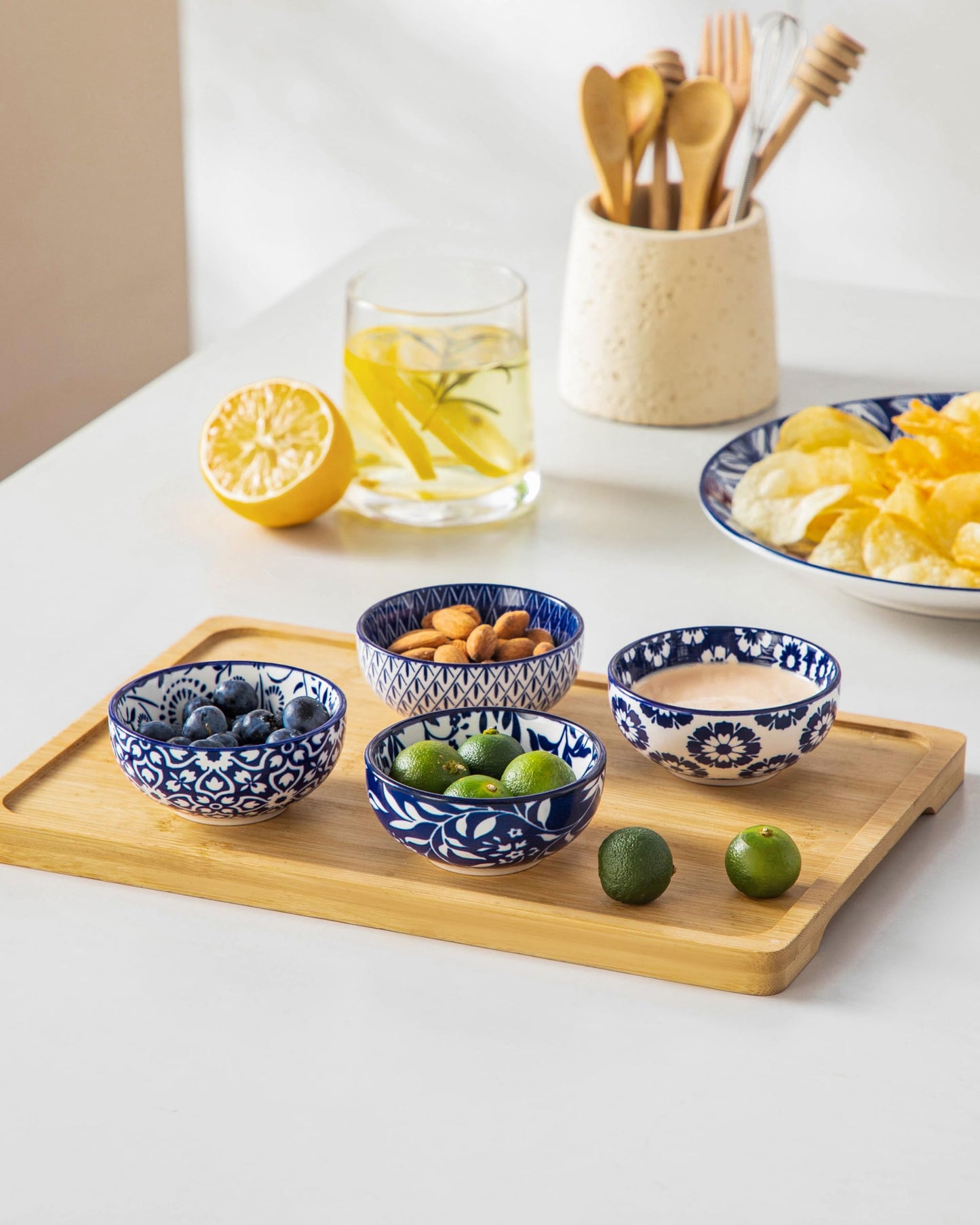 vancasso 2.7 Oz Ceramic Mini Dipping Bowls Set of 6, 3 Inch Small Dip Bowls for Sauce, Soy Sauce, Sushi, Condiments & Side Dishes, Chinoiserie Floral Style, Microwave & Dishwasher Safe, SELENE Series