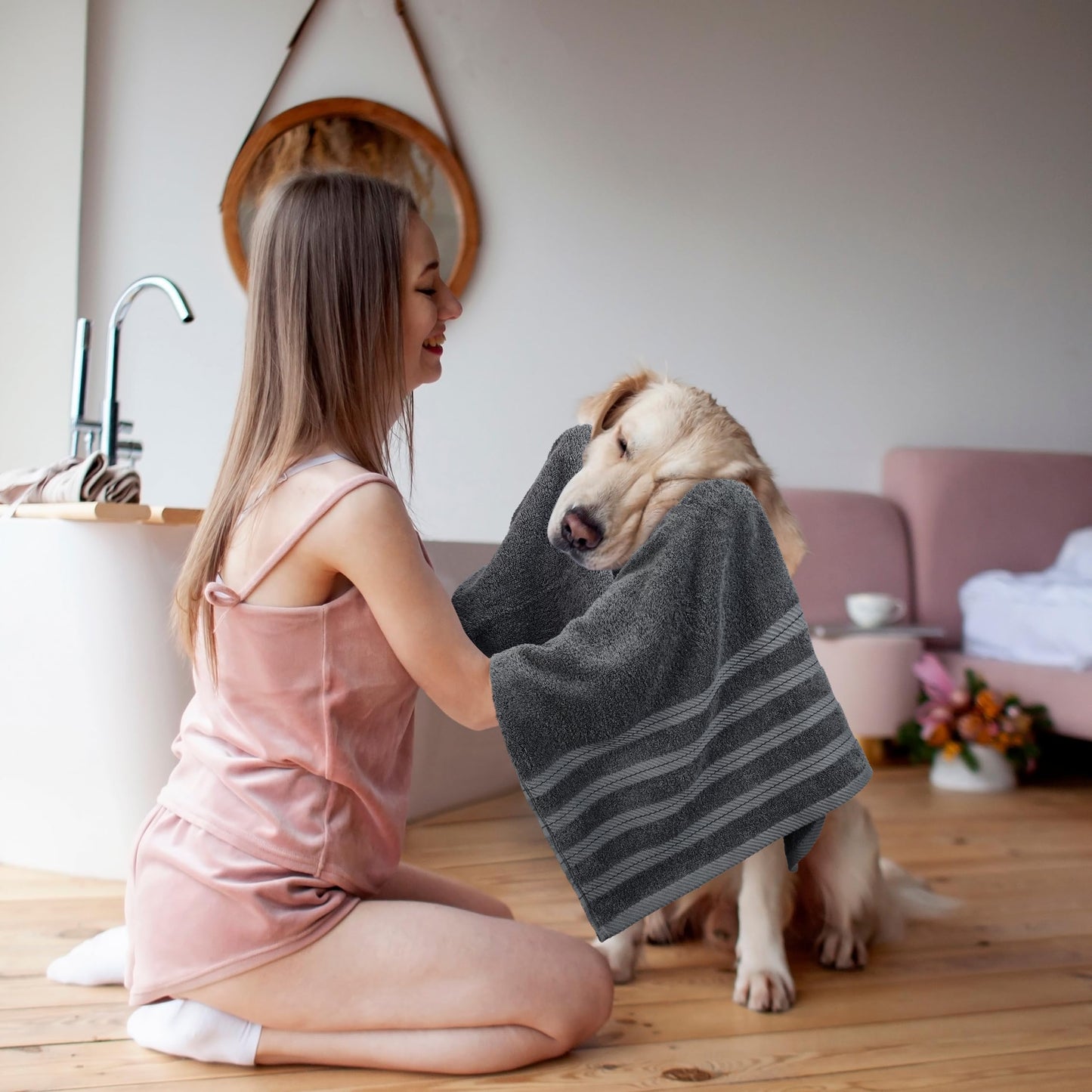Utopia Towels 4 Pack Premium Extra Large Bath Towels Set, (30 x 60 Inches) 100% Ring Spun Cotton, Lightweight and Highly Absorbent Quick Drying Towels, Perfect for Daily Use (Grey)