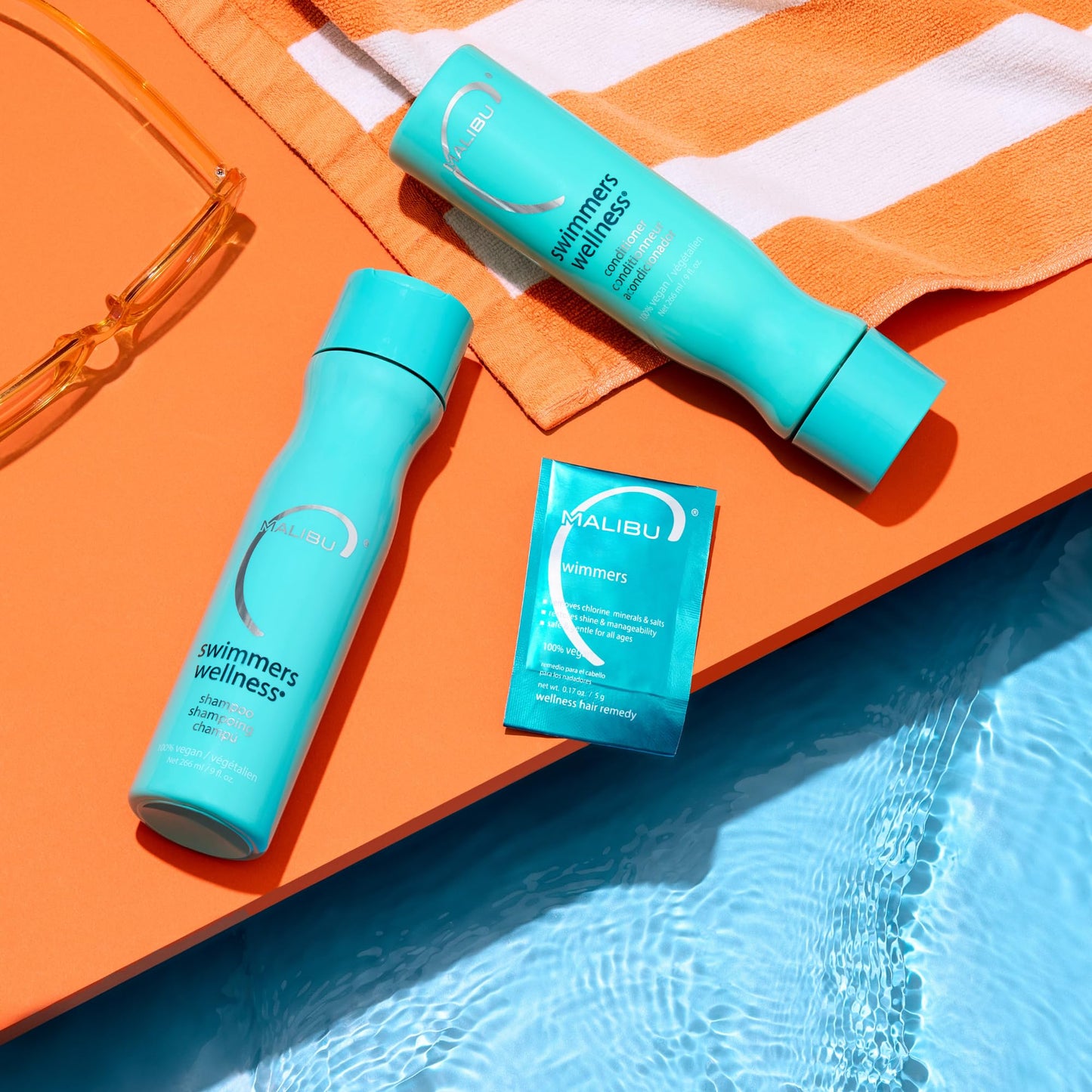 Malibu C Swimmers Wellness Remedy - Restoring & Hydrating Hair Care with Vitamin C Complex - Protects Hair Discoloration from Chlorine and Pool Elements (12 Packets)