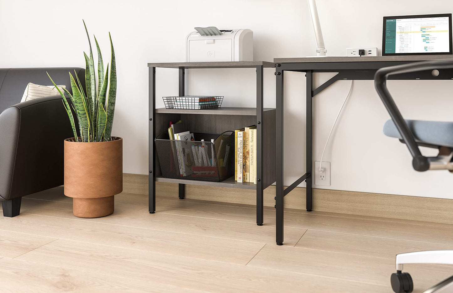Safco Onyx Letter-Size Desktop Tub File, Collapsible For Compact Storage, Integrated Handles, Steel Mesh, Black