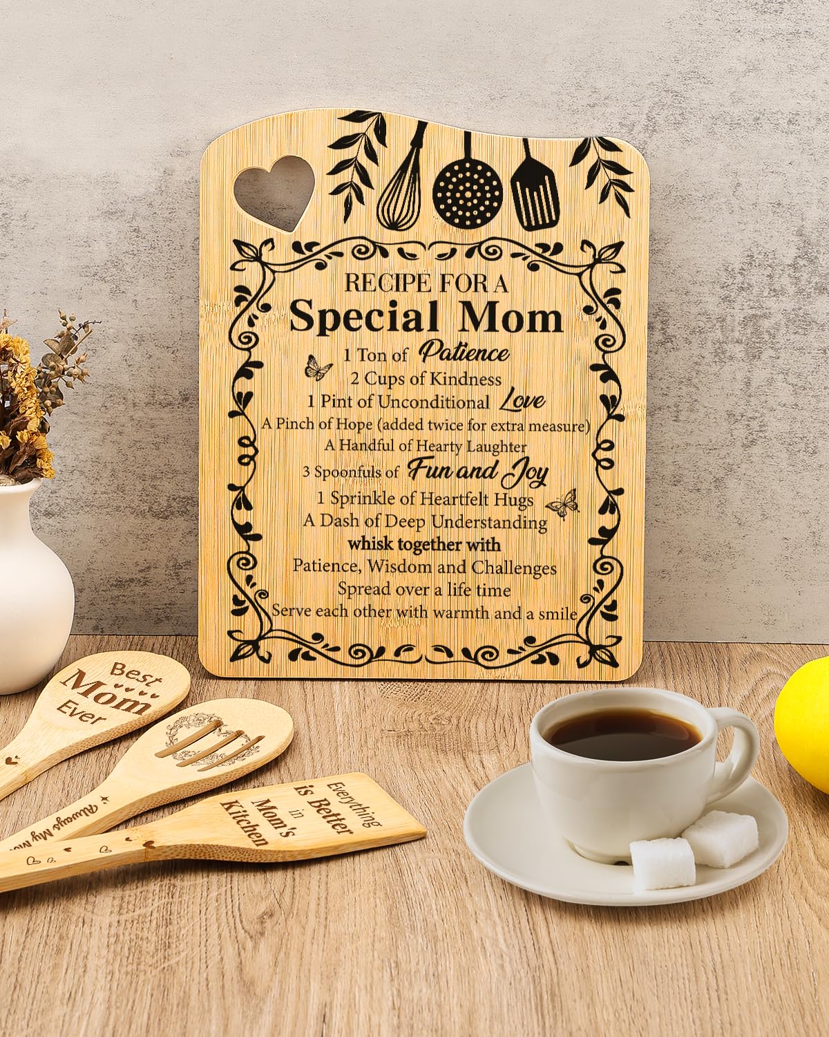 Aremdys Gifts for Mom, Birthday Gifts Valentines Day Gifts for Mom Recipe for A Special Mom Bamboo Cutting Board Gift from Daughter Son, Best Mom Ever Gift Xmas Presents for Mother Stepmom Mommy