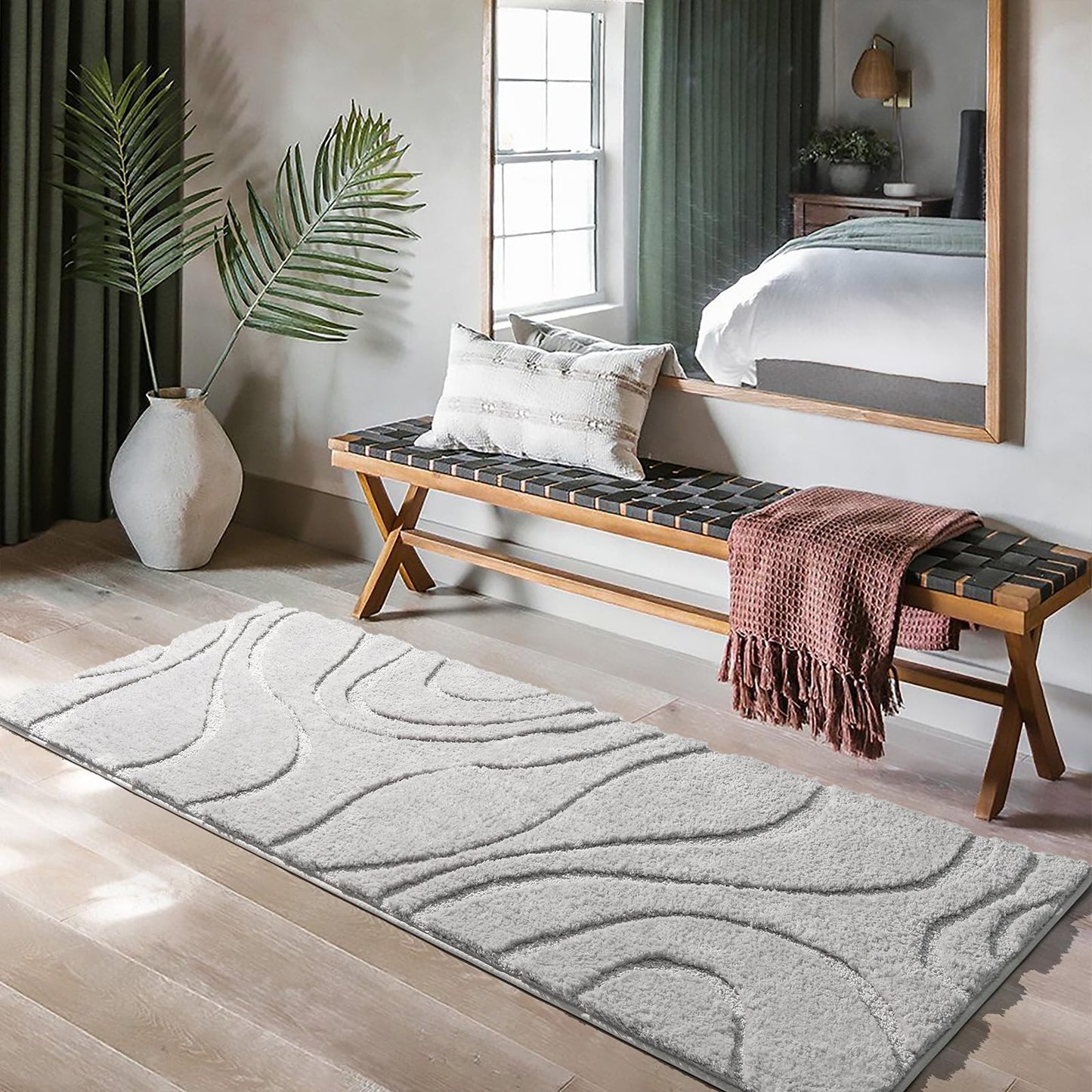 DEXDE Bathroom Rugs Runner 24 x 72 Inch, Extra Long Bathroom Rug Non-Slip Machine Washable Bath Mats Grey Silver Soft Carpets for Floor, Tub and Shower, Home Decor Accessories