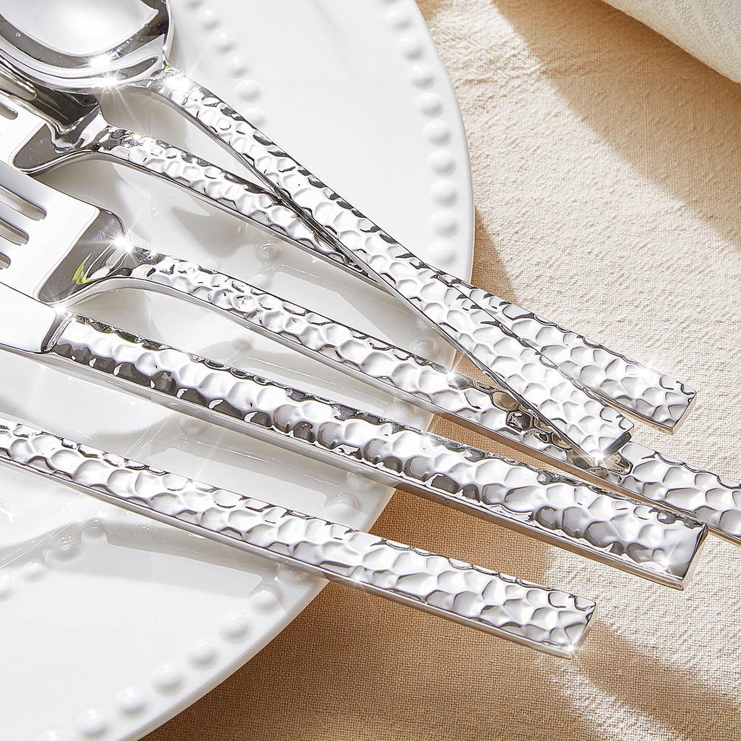 KINGSTONE 20 Piece Hammered Silverware Set, 18/10 Stainless Steel Flatware Set for 4, Cutlery Set for Home, Party, Wedding, Mirror Polished Dishwasher Safe