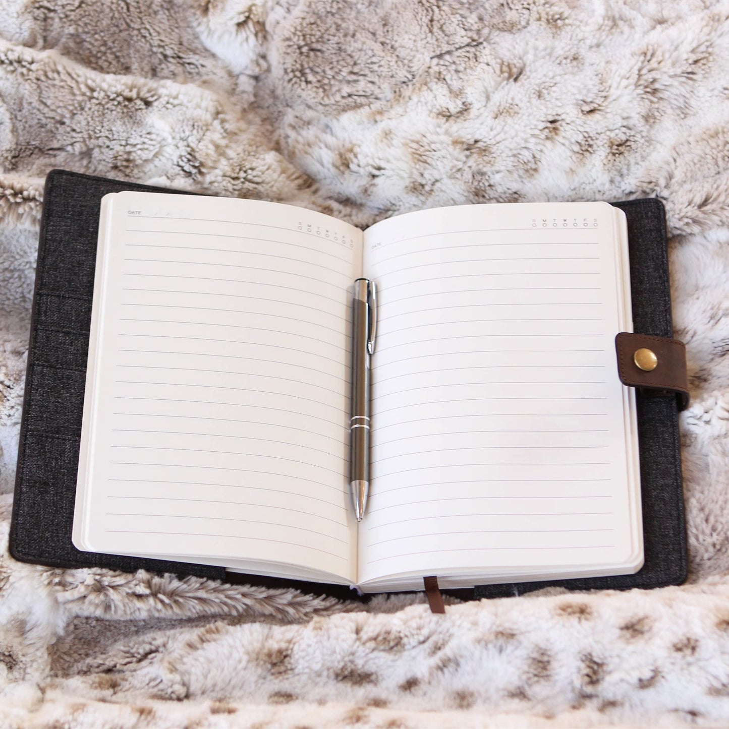 CASE ELEGANCE Full Grain Premium Leather Refillable Journal Cover with A5 Lined Notebook, Pen Loop, Card Slots, Brass Snap