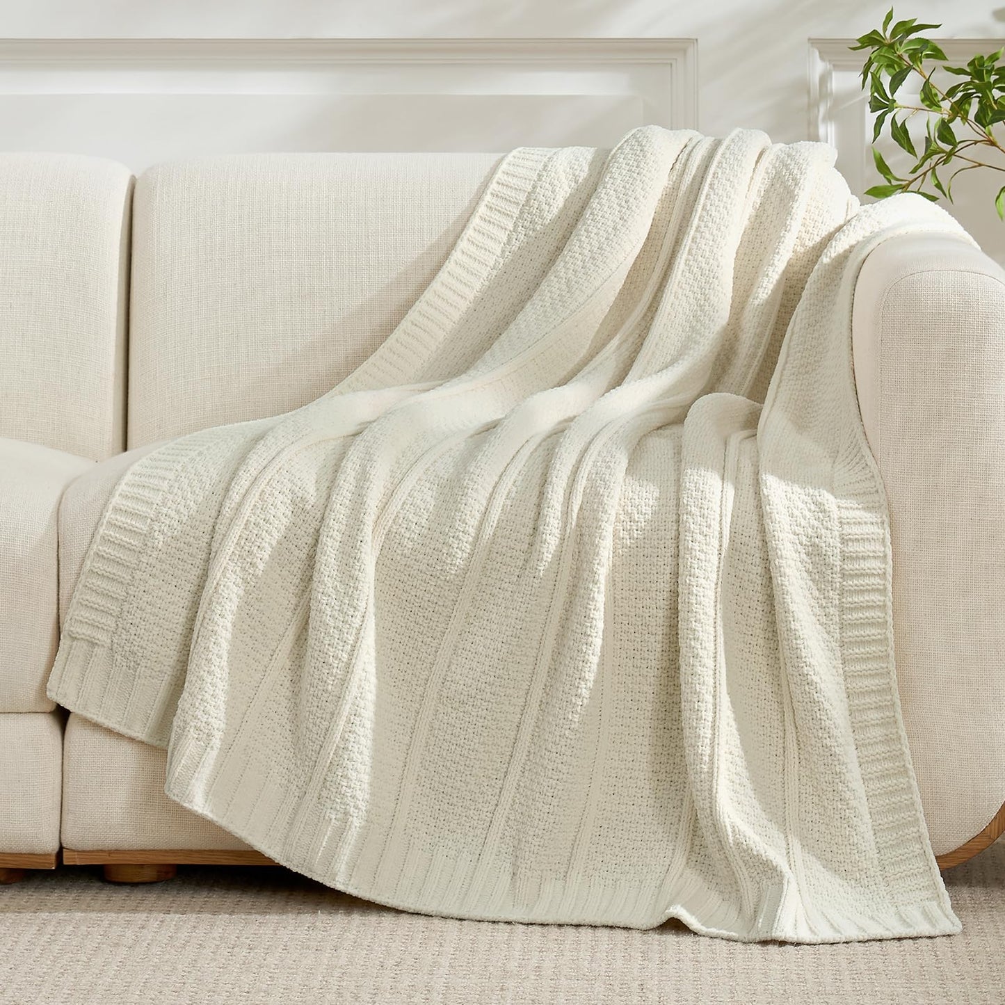 Amélie Home Premium Chenille Throw Blanket, Soft Cozy Moss Stitch Knit Blanket for Couch, Sofa, Chair, Home Decor, Cream White 50"x60"