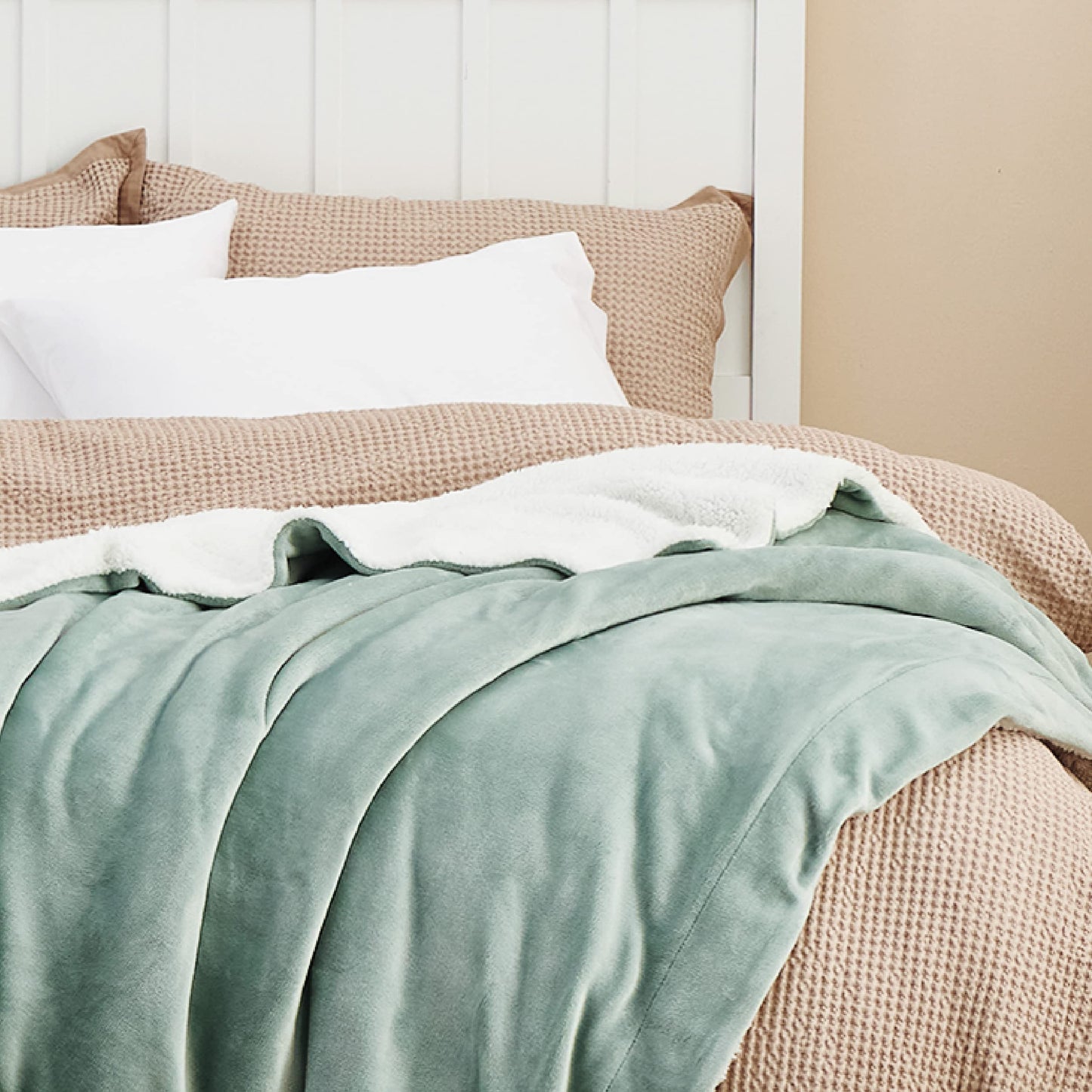 Bedsure GentleSoft Sherpa Fleece Blanket Queen Size for Bed, Non-Heated, Thick and Warm Throw for Women and Men, Soft Fuzzy Plush Queen Blanket for Spring, Sage Green, 90x90 Inches