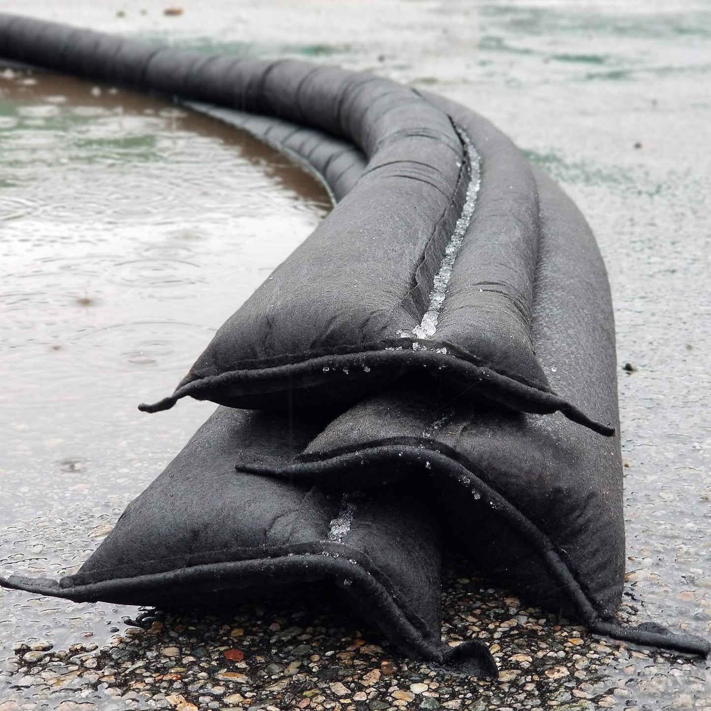 Quick Dam QD65-4 Water Activated 5ft Flood Barrier, 4 Pack, Black