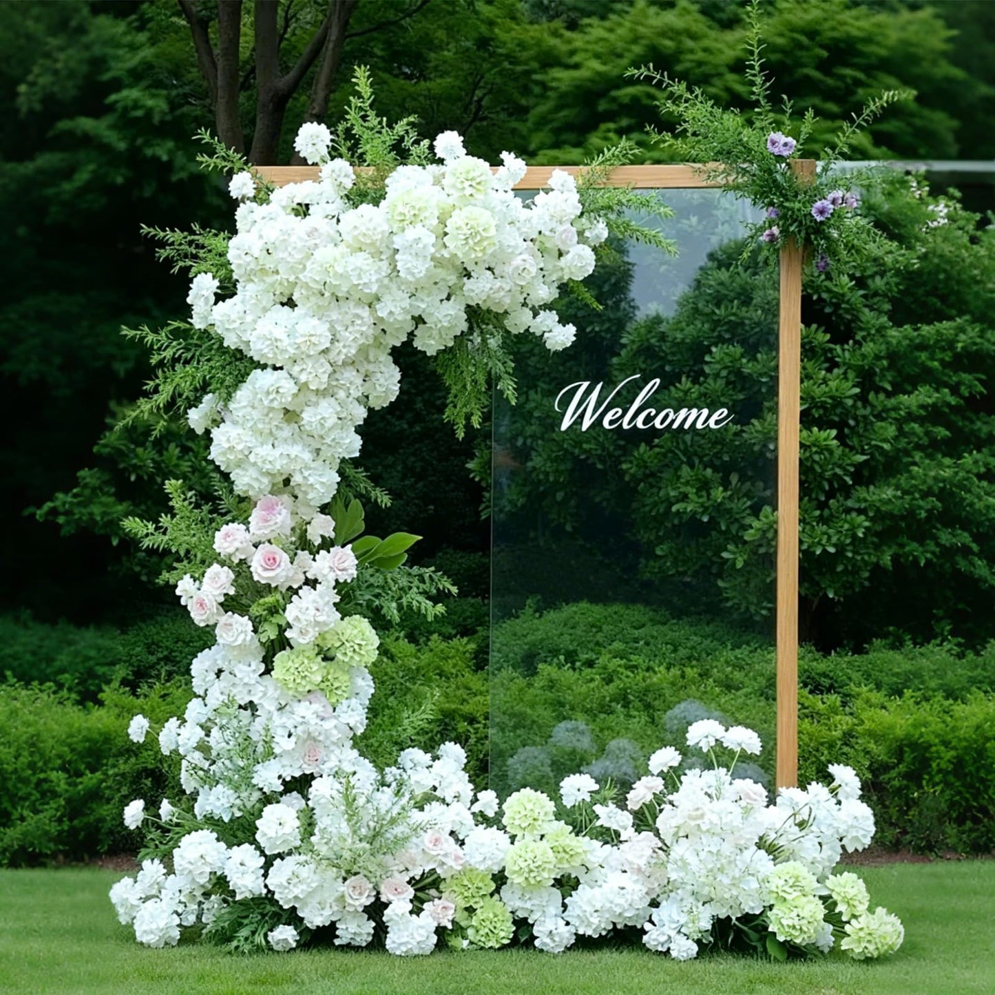 Cherica 100 Pcs Faux White Hydrangea Artificial Flowers Bulk, Fake Silk Hydrangea Flowers Heads with Stems for Wedding Decorations Garden Party Baby Shower Porch Home Decor Table Centerpieces