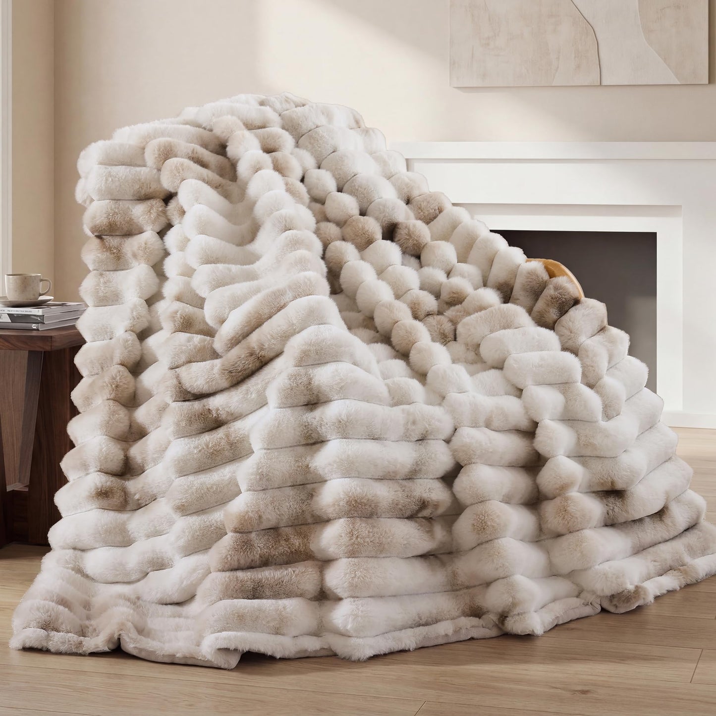 Smoofy Fluffy Faux Fur Throw Blanket - Super Soft Thick Plush Cozy Fuzzy Rabbit Fur, Luxury Warm Fleece Stripe Blanket for Couch, Sofa, Room Decor Gift for Women, Tie Dye Brown Throw, 50x60