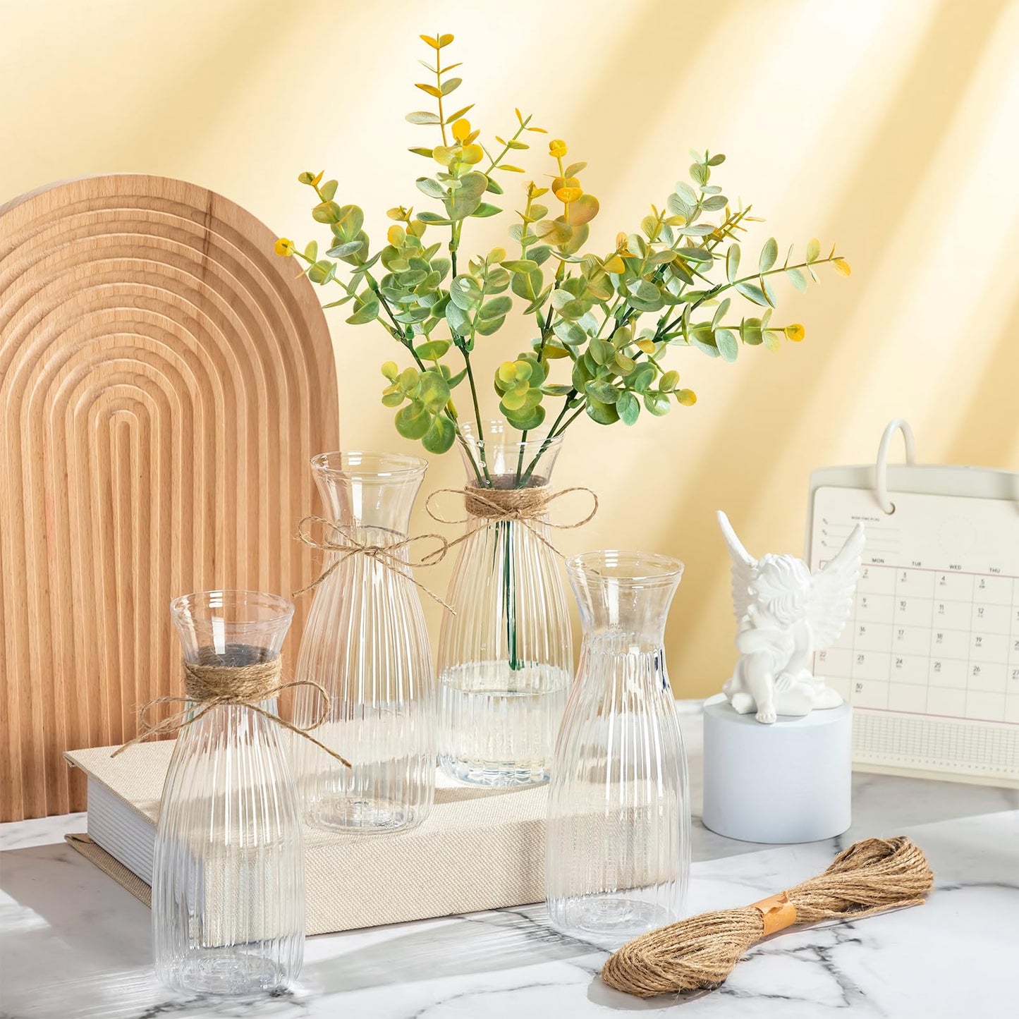 Ninehaoou 20 Pcs Plastic Flower Bud Vases Bulk with Twines Ropes Small Mini Flower Vases for Centerpieces Decorative Plastic Bottles for Wedding Reception Dining Table Home Decoration (Transparent)