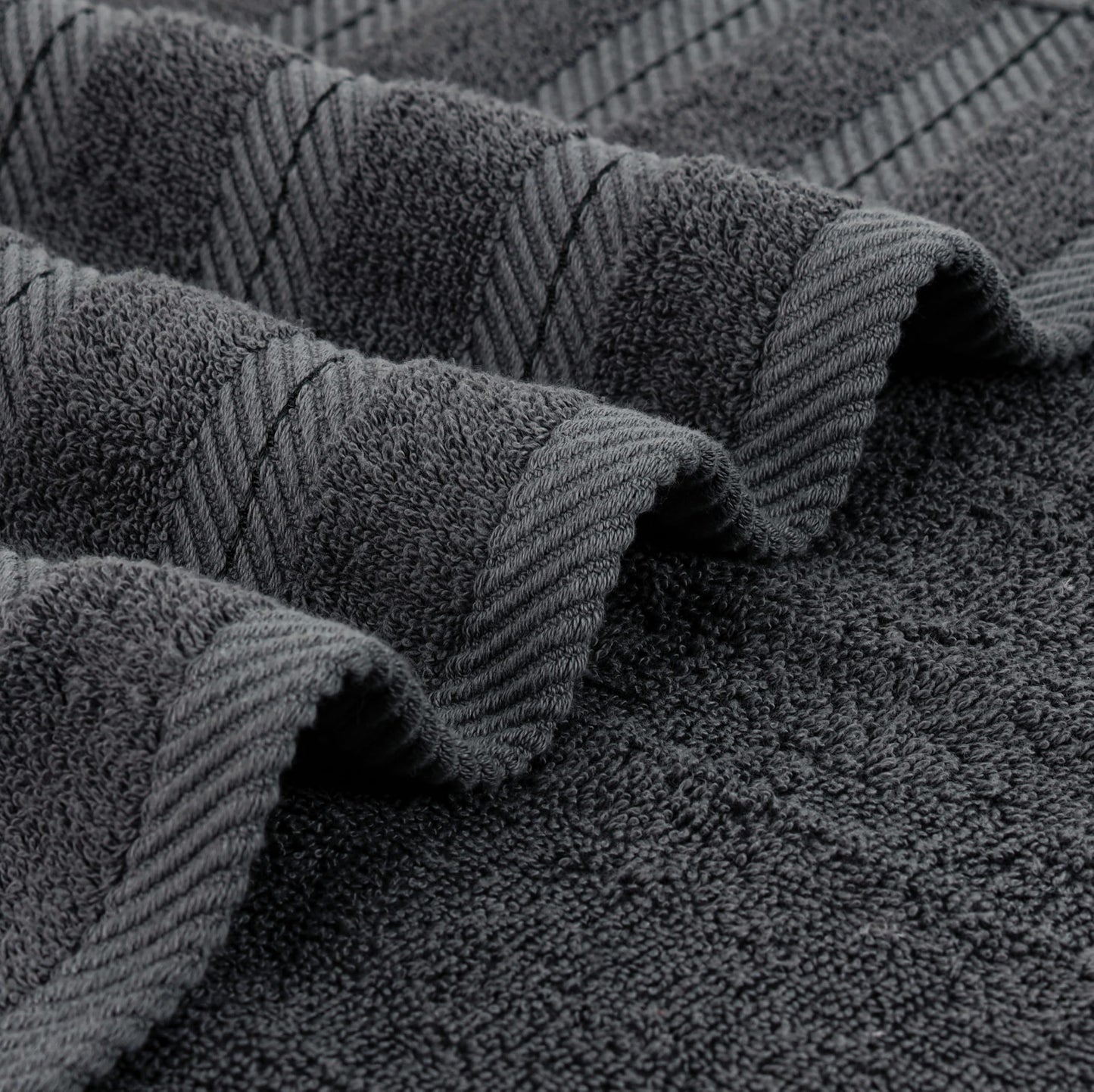 Utopia Towels 4 Pack Premium Extra Large Bath Towels Set, (30 x 60 Inches) 100% Ring Spun Cotton, Lightweight and Highly Absorbent Quick Drying Towels, Perfect for Daily Use (Grey)