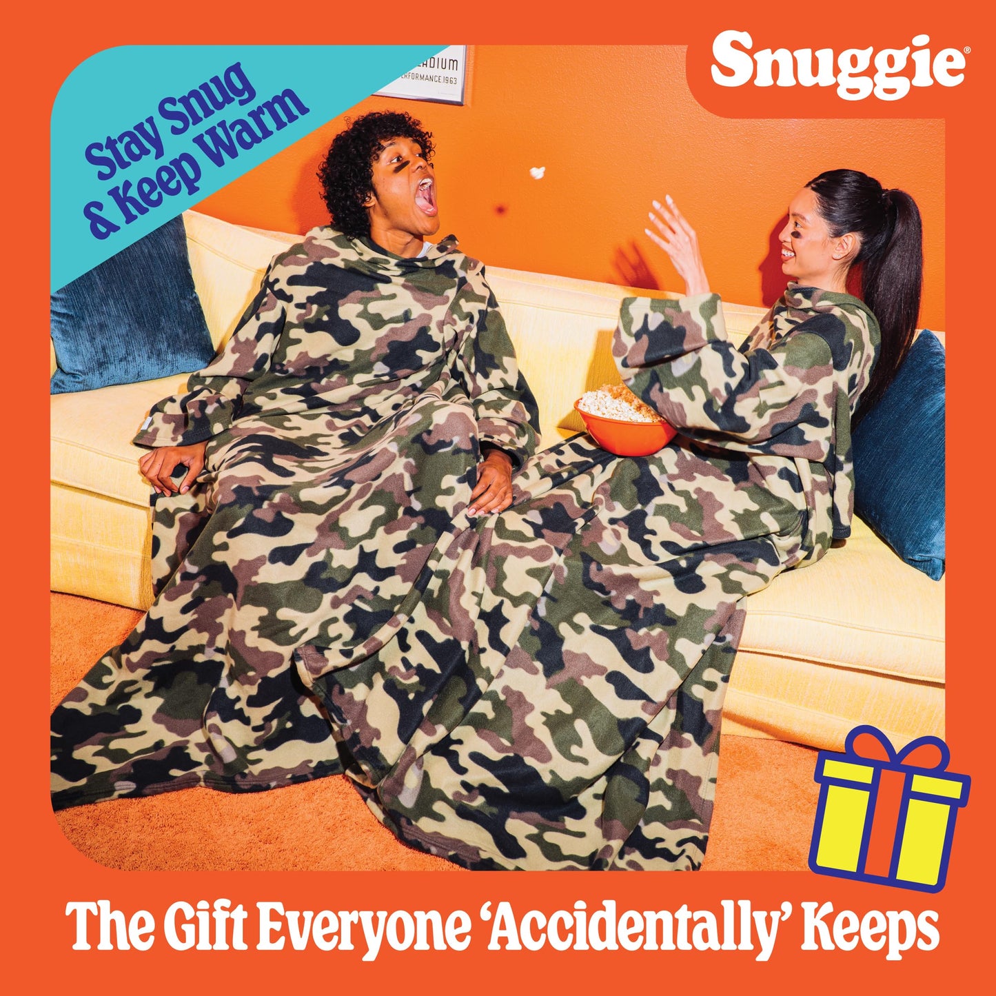 Snuggie The Original Wearable Blanket With Sleeves & Pockets | Fleece, Cozy Oversized Throw for Adult Men & Women, Machine Washable, Great Gift for Holidays, As Seen on TV | One Size, Camo, 71 x 54