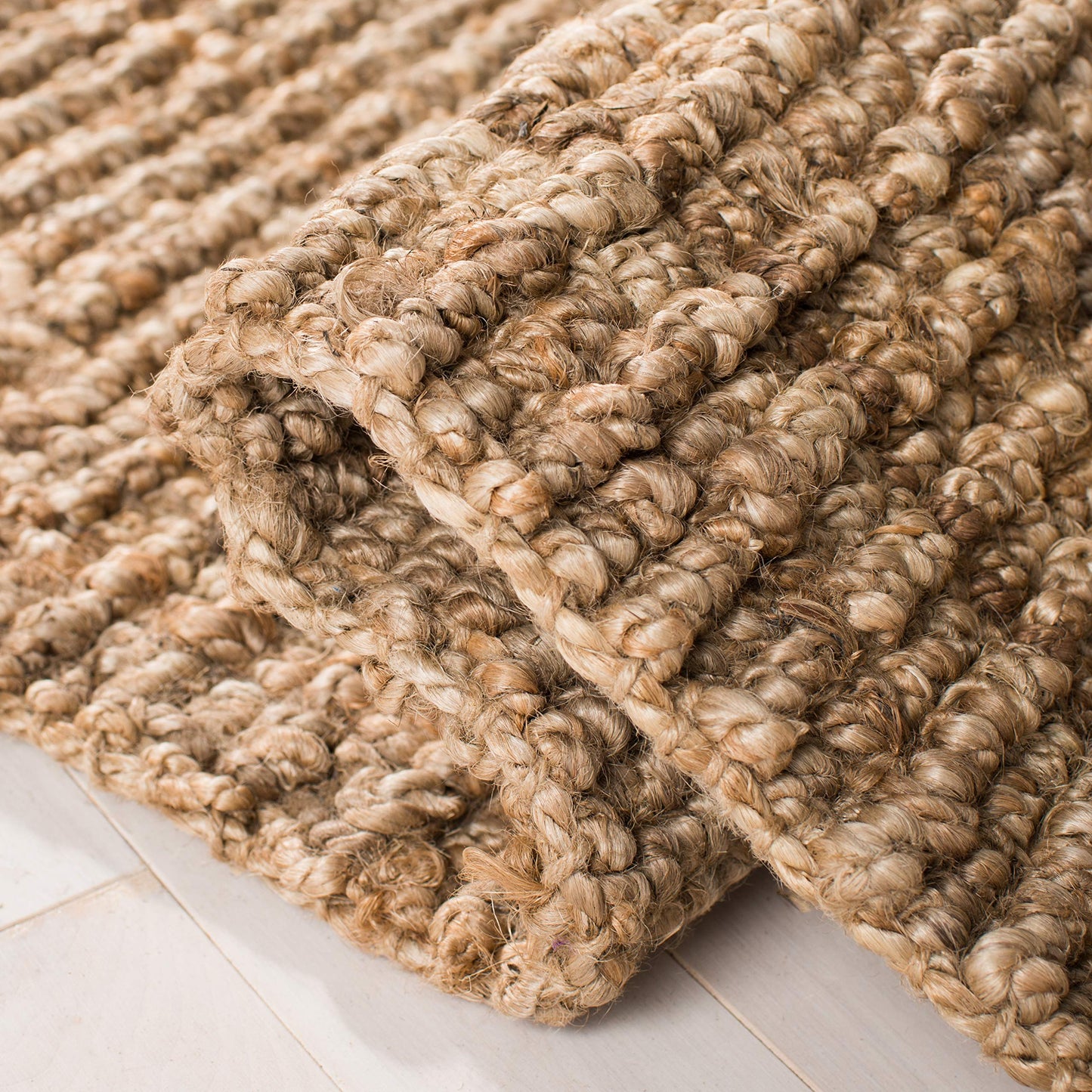 SAFAVIEH Natural Fiber Collection Area Rug - 2'6" x 4', Natural Brown, Handmade Jute, Farmhouse Style, Chunky Textured Thick Pile (NF447A)