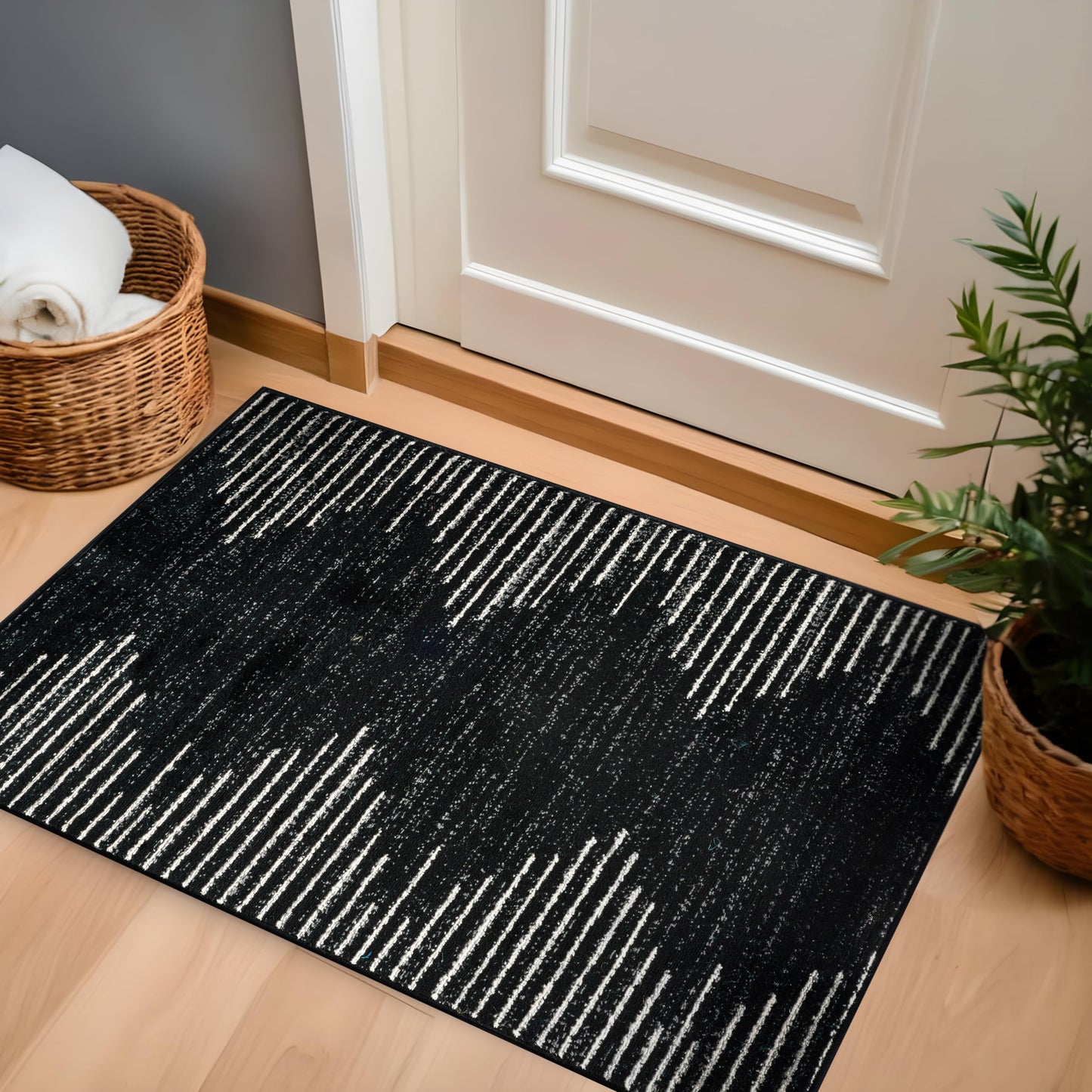 Rugshop Bohemian Stripe Stain Resistant High Traffic Living Room Kitchen Bedroom Dining Home Office Area Rug 2' x 3' Black