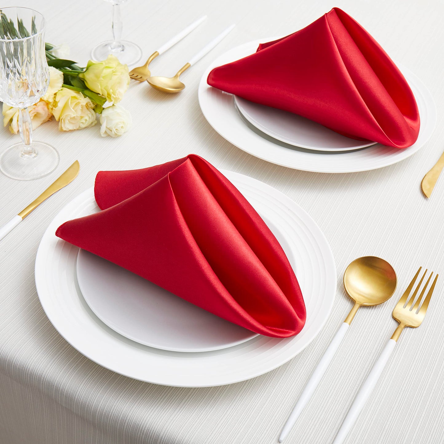 Counfeisly 100 Pack Square Satin Dinner Napkins, 20x20 Inches Silky Soft Smooth Table Cloth Napkins for Restaurant Weddings Banquet Party Decoration, Red