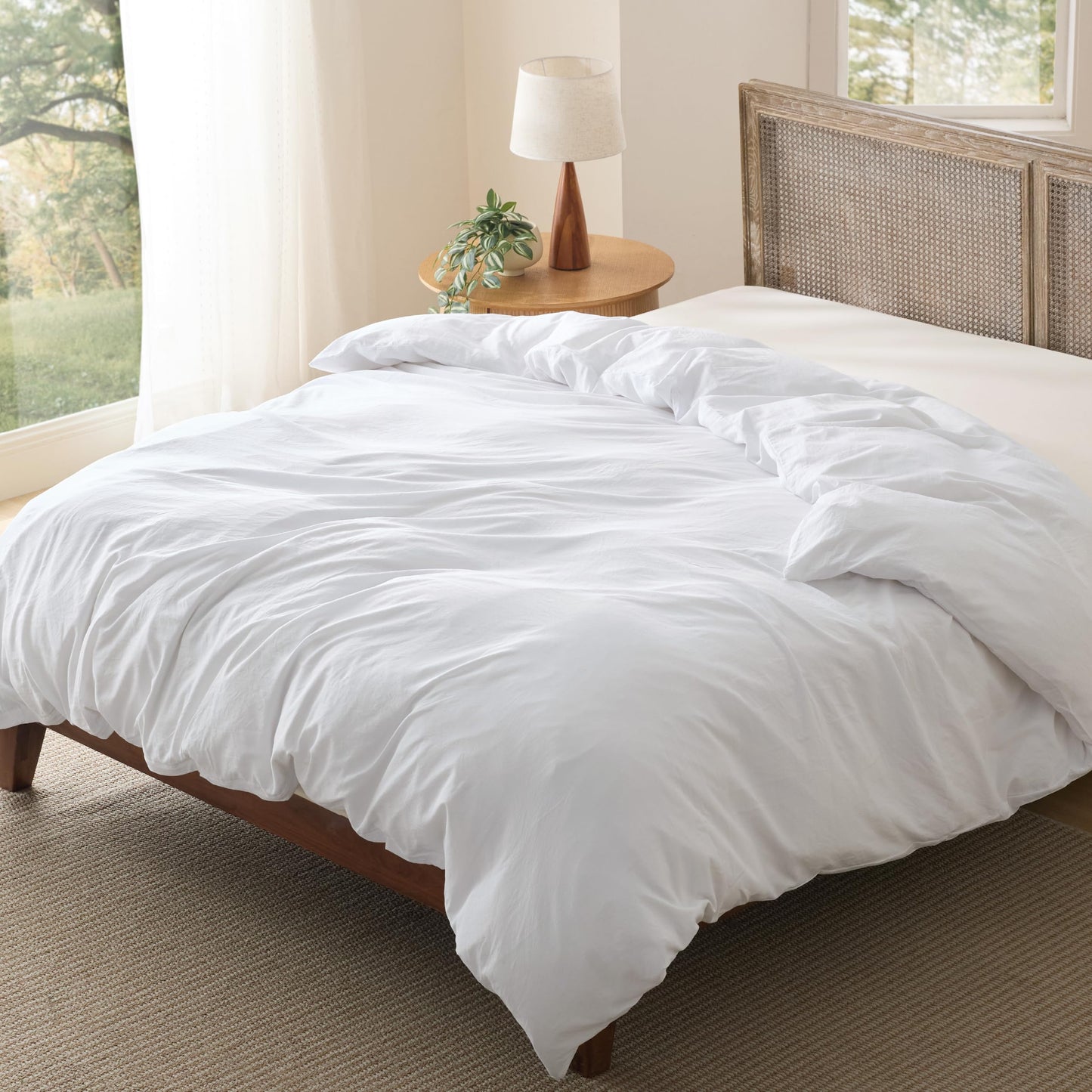 Bedsure Duvet Cover King Size Only - Prewashed Cotton-Like Polyester Extra Soft All Season Bedding, Includes 1 Duvet Cover 104x90 Inches with Zipper Closure, White, (No Comforter)