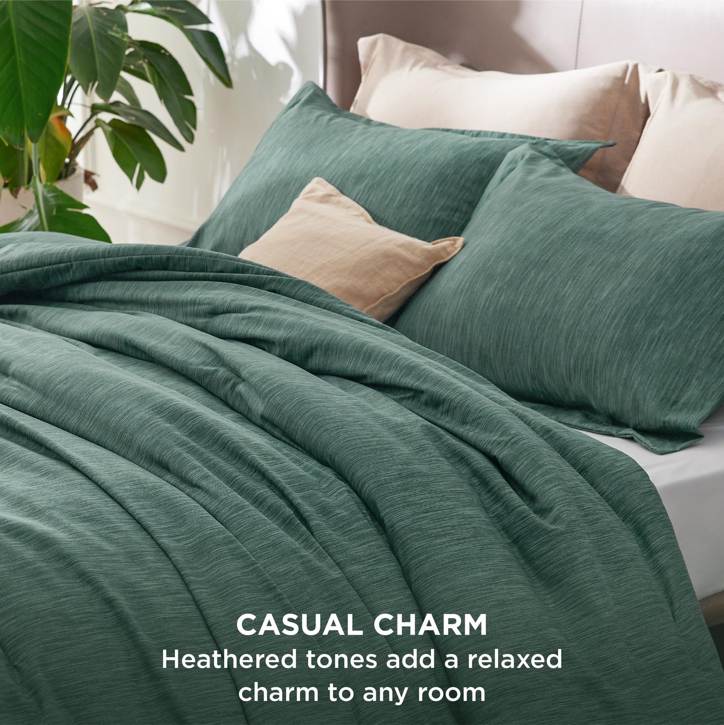 Bedsure Queen Comforter Set - Emerald Green Soft Bedding for All Seasons, Cationic Dyed Bed Set, 3 Pieces, 1 Queen Size Comforter (90"x90") and 2 Pillow Shams (20"x26"+2")
