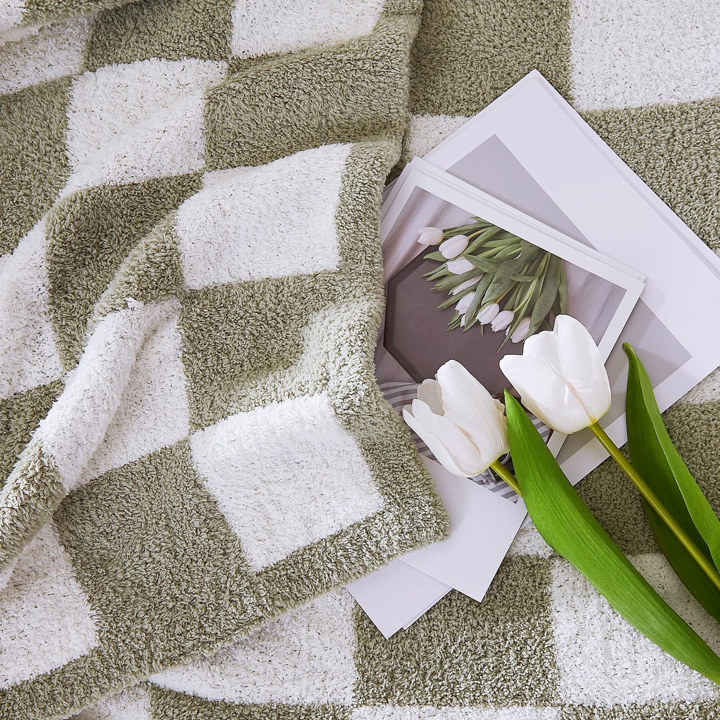 WRENSONGE Checkered Throw Blanket, Sage Green Soft Cozy Fluffy Warm Hand Made Throw Blankets for Couch, Sofa, Chair, Bed, Camping, Picnic, Travel Lightweight Bed Blanket - 60"*80"
