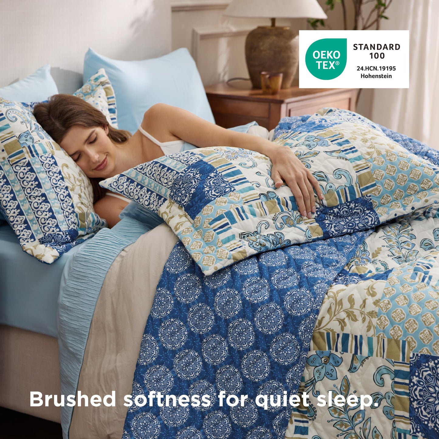 Bedsure Patchwork Quilt Queen Size - Summer Lightweight Boho Comforter Queen Size, Blue and White Bedspread Quilted Bedding, Reversible Soft Microfiber Coverlet for All Seasons (90"x96")