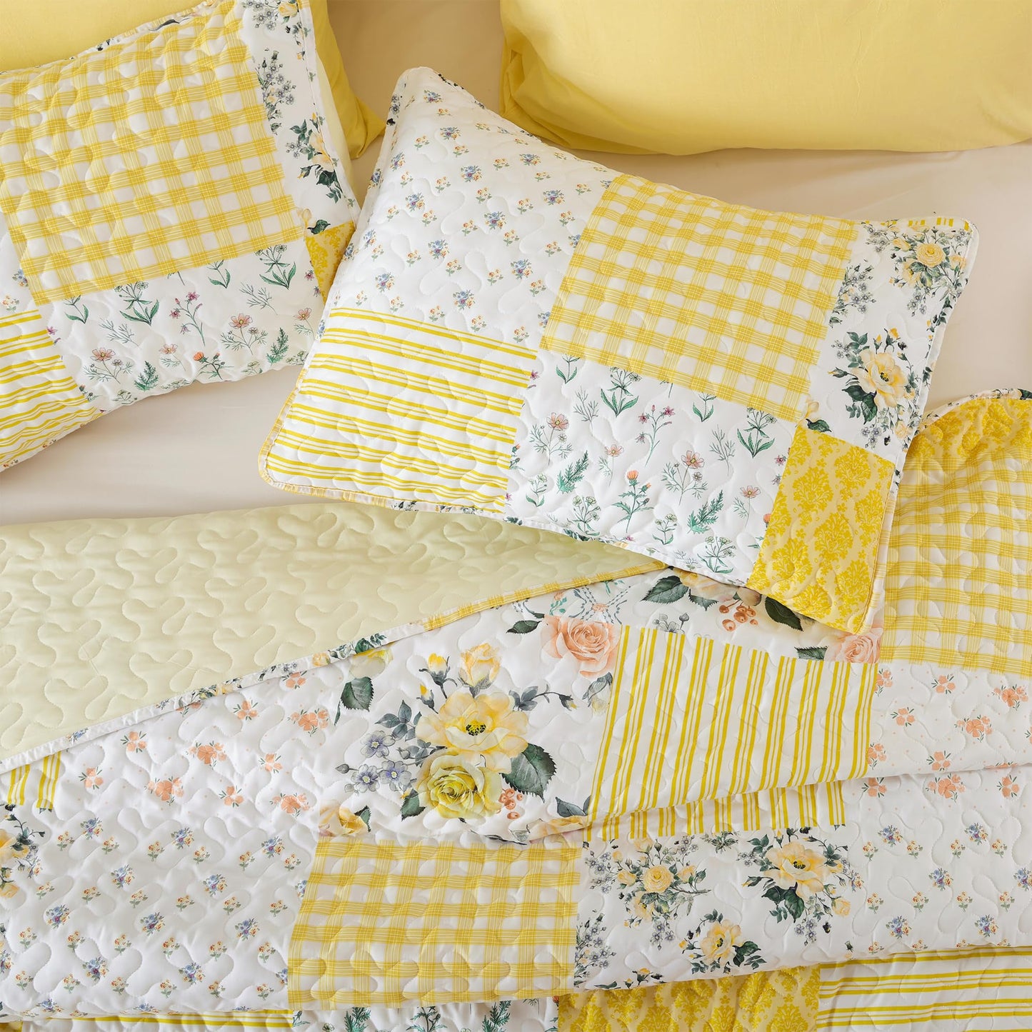 YIKUSH Floral Quilt Set King Size – Ultra Soft Lightweight Bedspread, 3 Piece Yellow Bedding Set (104"x90") with Pillowcases (20"x36"), All Season Coverlet for Bedroom & Guest Room