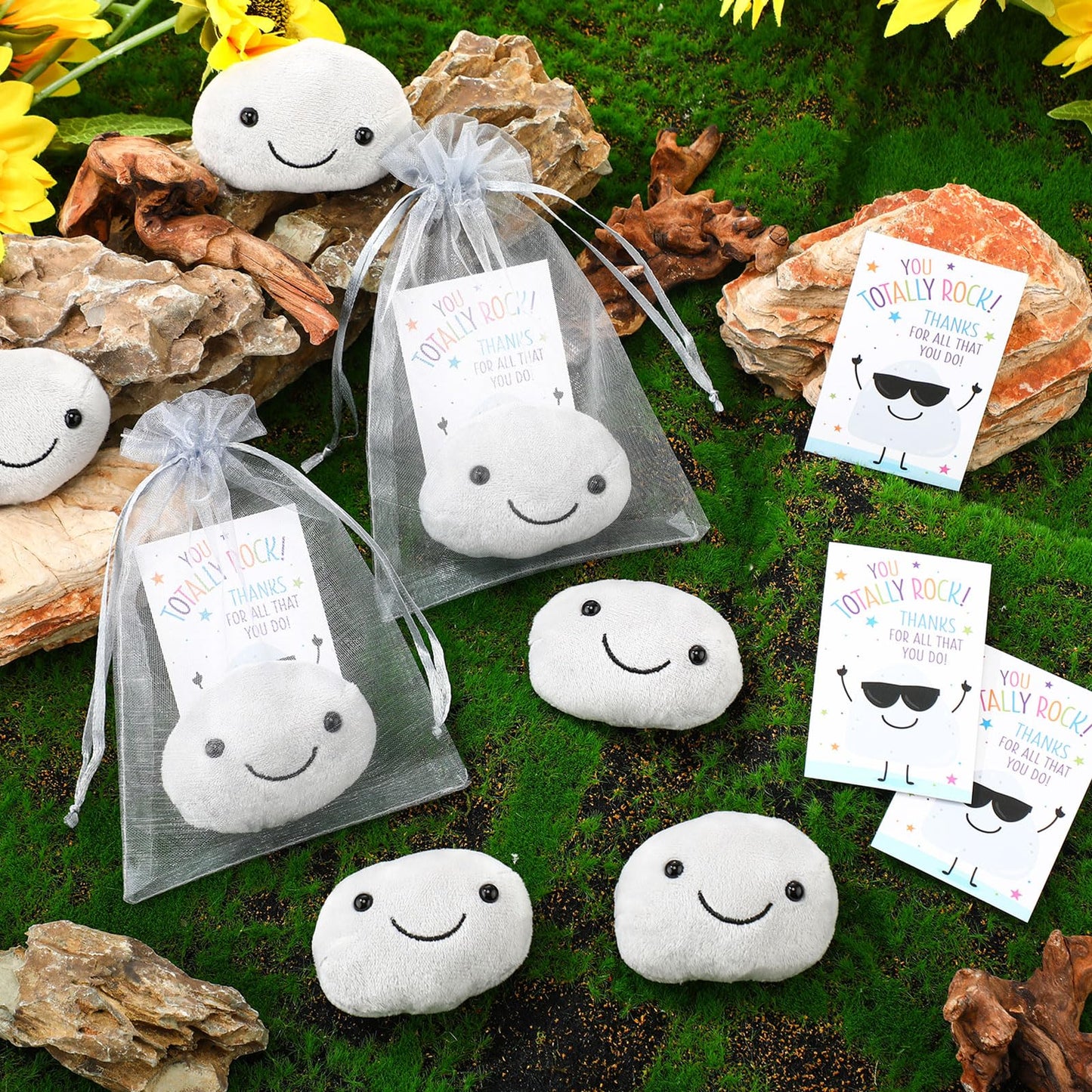 Weysat 36 Sets Employee Appreciation Gifts Bulk Pocket Hugs You Rock Gifts Soft Mini Smile with Inspirational Cards Positive Thank You Gift for Employee Office Coworker Students Teachers (Stone)
