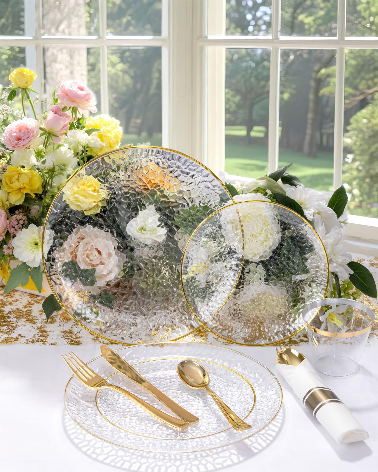 Hioasis 175pcs Clear Gold Plastic Plates - Clear Plastic Dinnerware Set Includes 25 Dinner Plate, 25 Dessert Plate, 25 Cups, 25 Napkins Perfect for Wedding & Party & Wedding