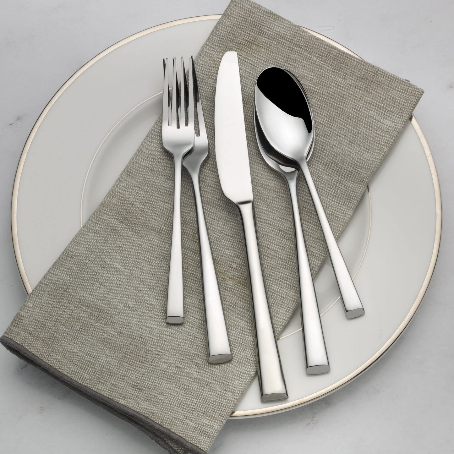 Mikasa Rockford 20-Piece Flatware Set, Service for 4, 18/0 Stainless Steel Silverware with Brushed Finish, Dishwasher Safe Cutlery Set with Modern Minimalist Design