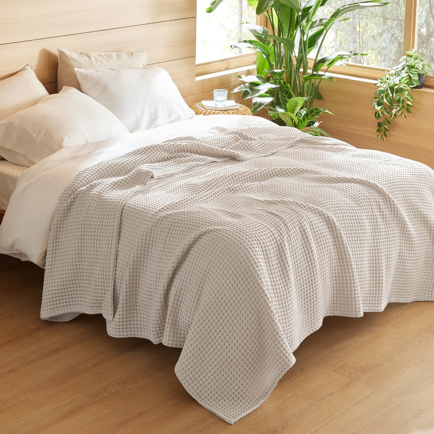 Bedsure 100% Cotton King Size Blanket for Spring Summer, Ultra Soft Waffle Weave King Blanket for Bed, Thin Lightweight Breathable Bedding Gifts for Women, Men, Teens, Linen, 108" x 90"