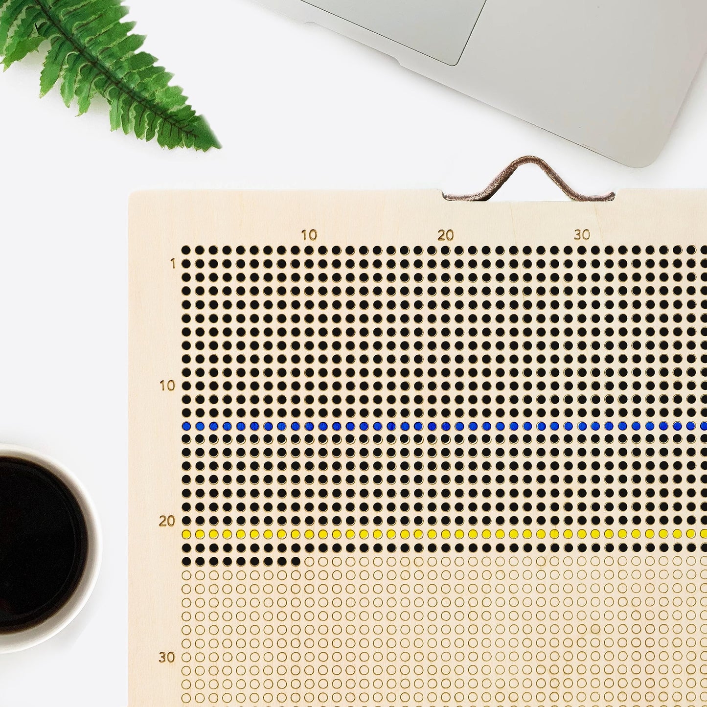 ArtMinder Wooden Life Calendar - 90 Years in Weeks Poster of My Memento Mori Motivational Stoic Calendar to Develop Habits in 4K (Birch Wood - Circles)
