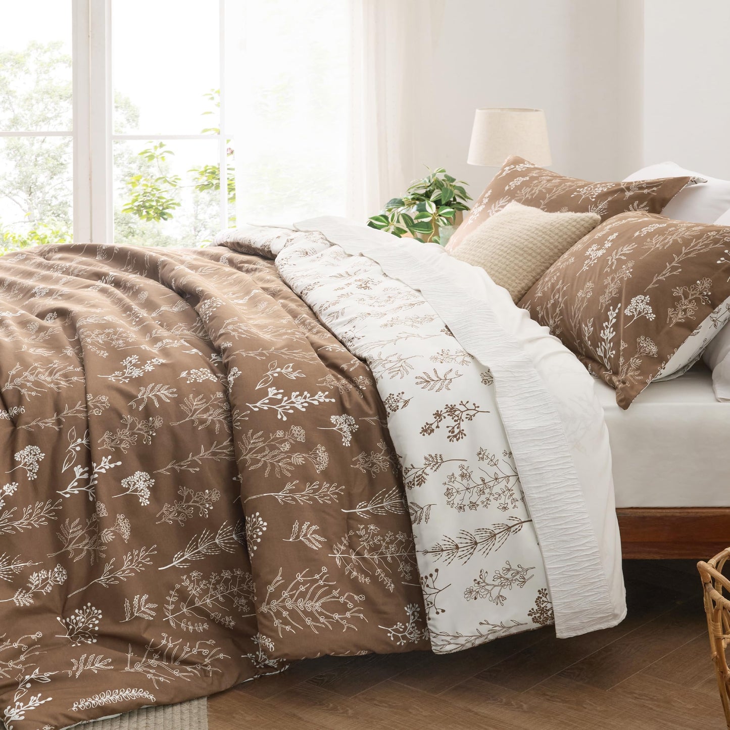 Bedsure Queen Comforter Set - Dark Brown Bed Set, 3 Pieces Cute Floral Bedding, 1 Soft Reversible Botanical Flowers Comforter and 2 Pillow Shams