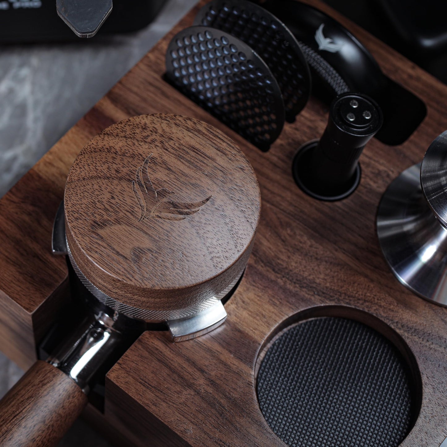 KNODOS 54mm Espresso Distribution Tool Walnut Coffee Distributor Adjustable Depth Stainless Steel Espresso Leveler Compatible with Breville Espresso Machines